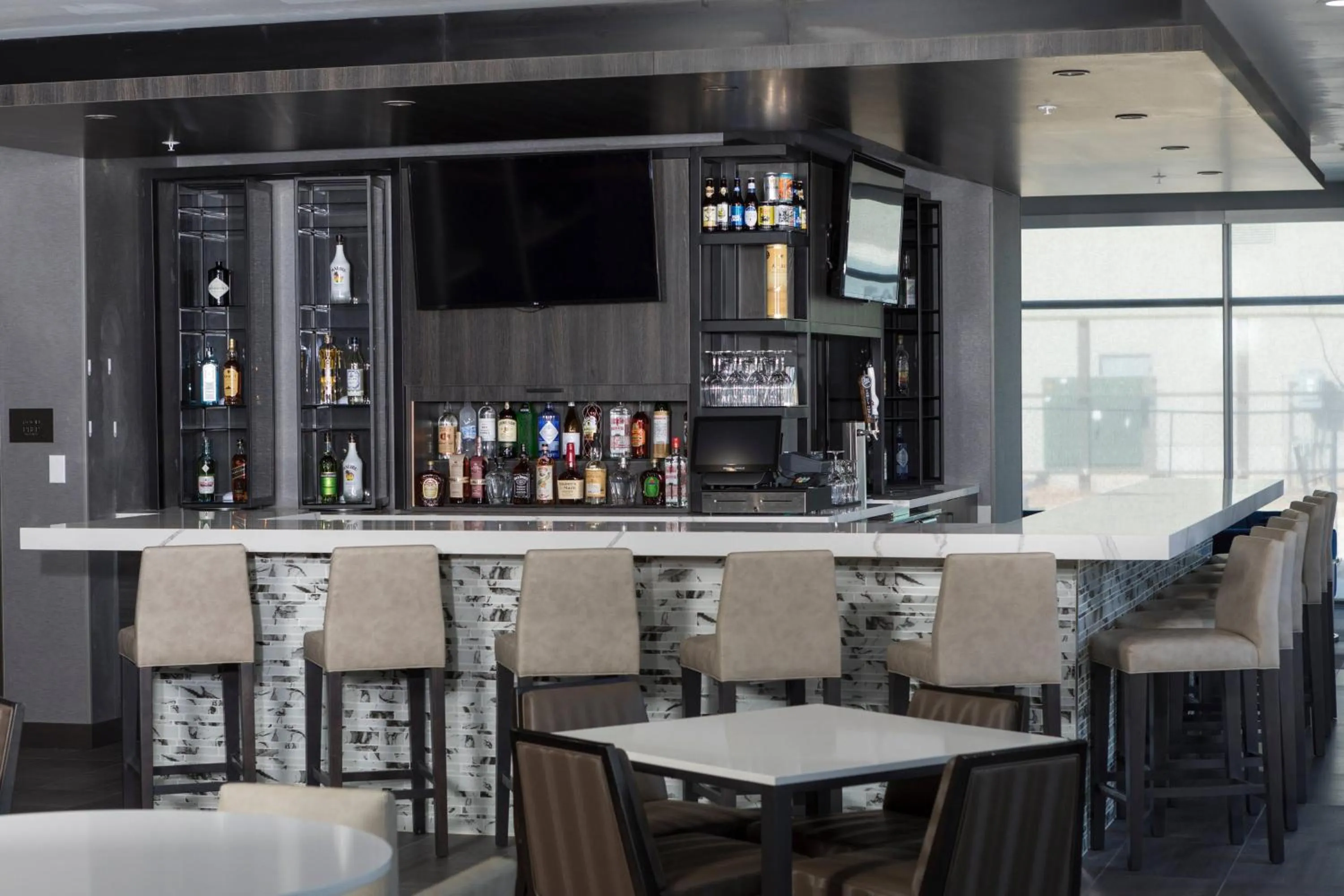 Lounge or bar in Fairfield Inn & Suites by Marriott Oklahoma City Downtown