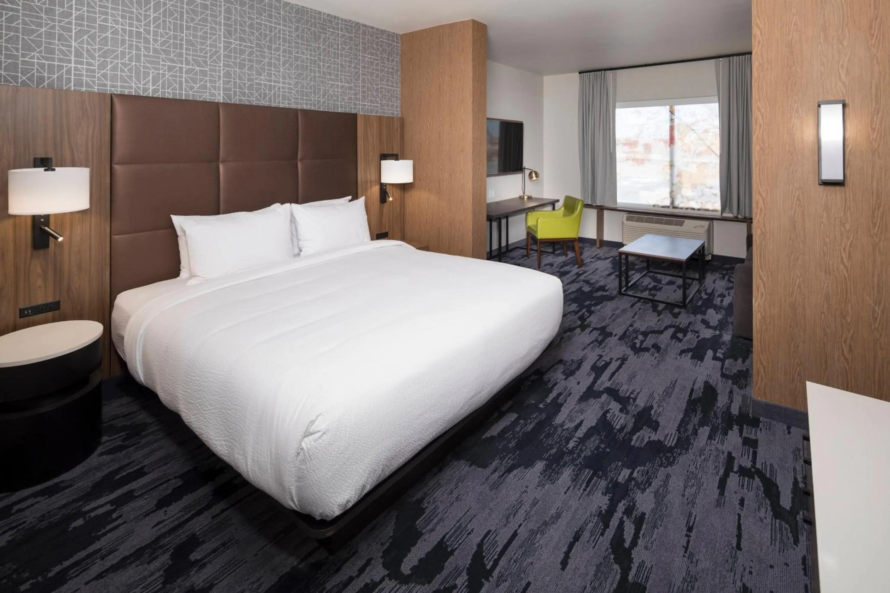 Photo of the whole room, Bed in Fairfield Inn & Suites by Marriott Oklahoma City Downtown
