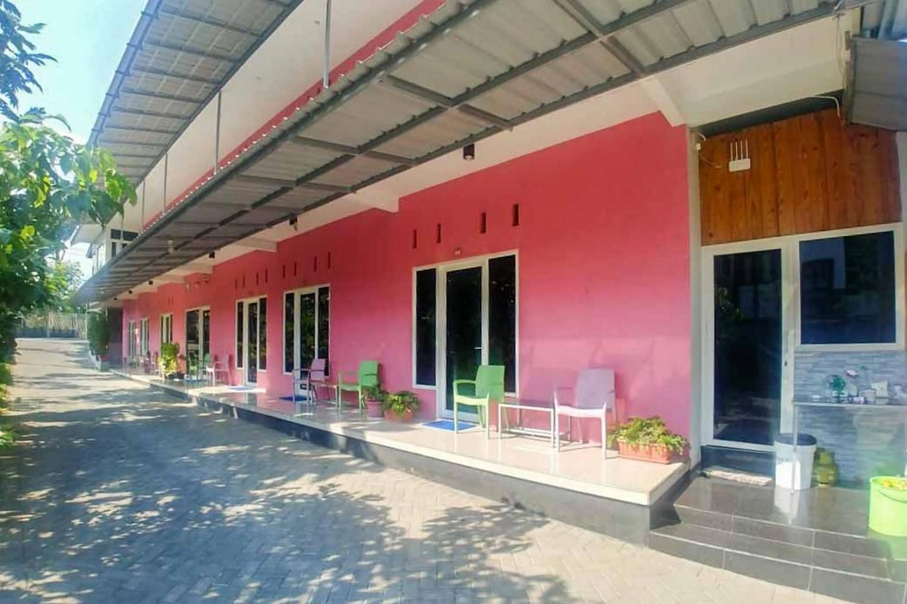 Property building in Griya Mulya near Alun Alun Batu Mitra RedDoorz