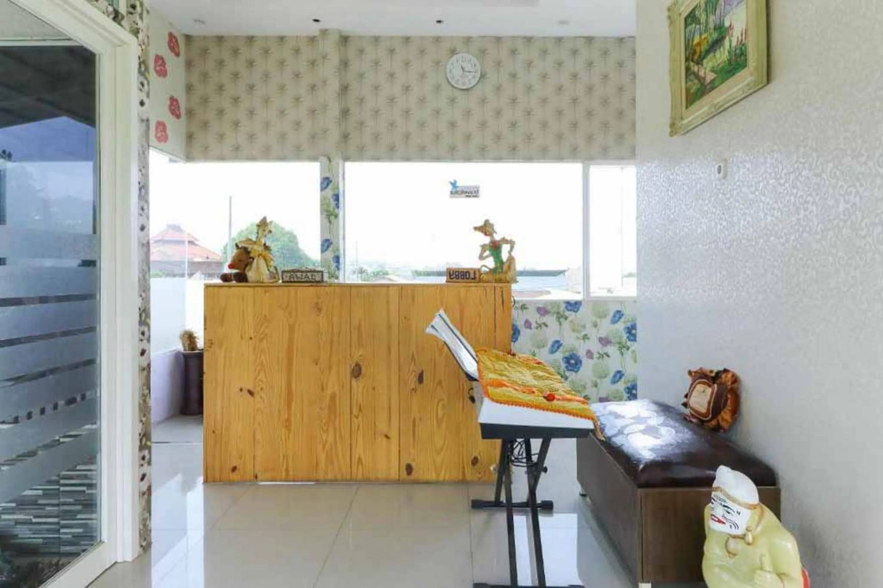 Facade/entrance in Griya Mulya near Alun Alun Batu Mitra RedDoorz