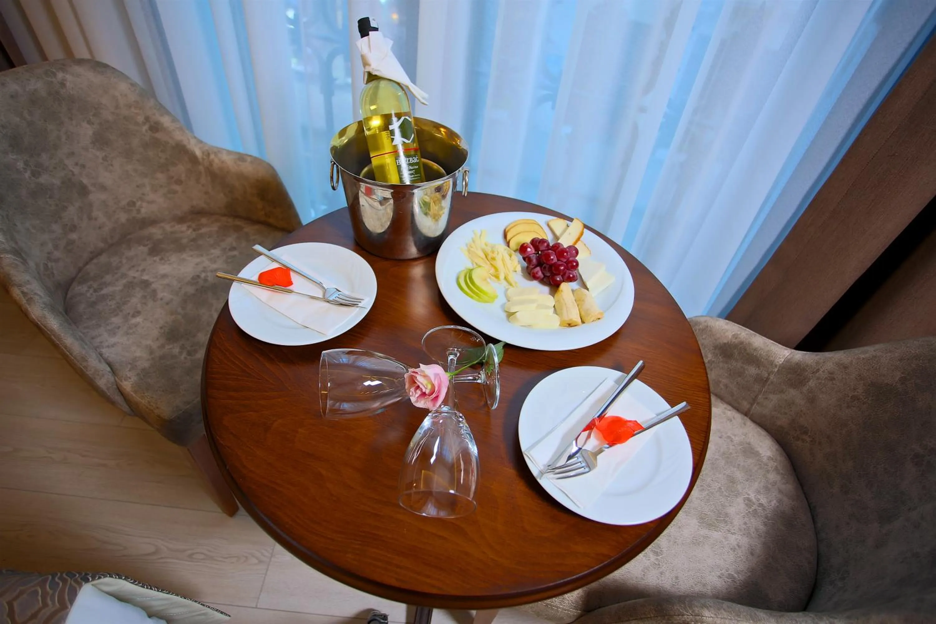 Food and drinks in My Dream Istanbul Hotel