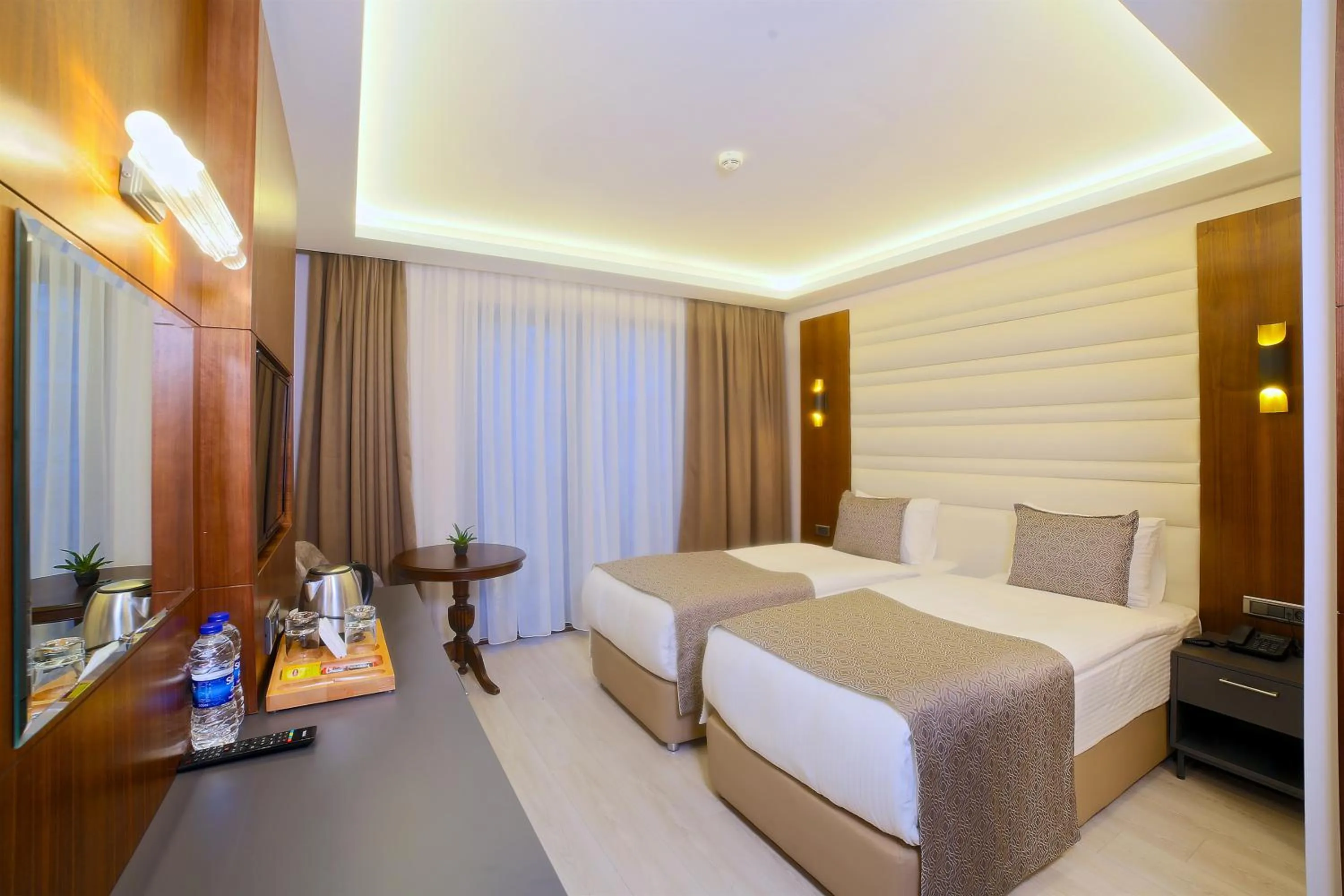 Photo of the whole room, Bed in My Dream Istanbul Hotel