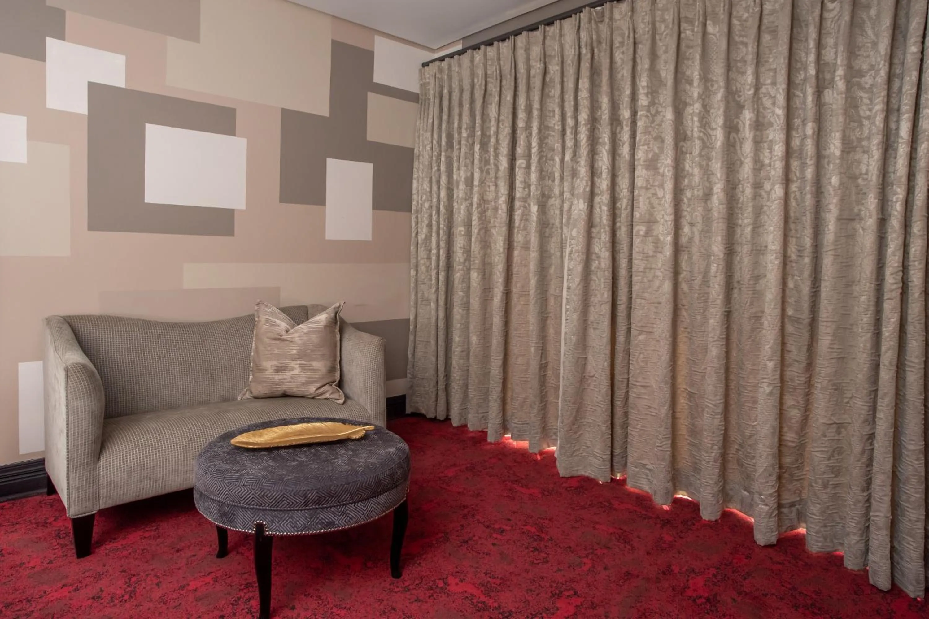 Seating area in LOCH LOGAN HOTEL