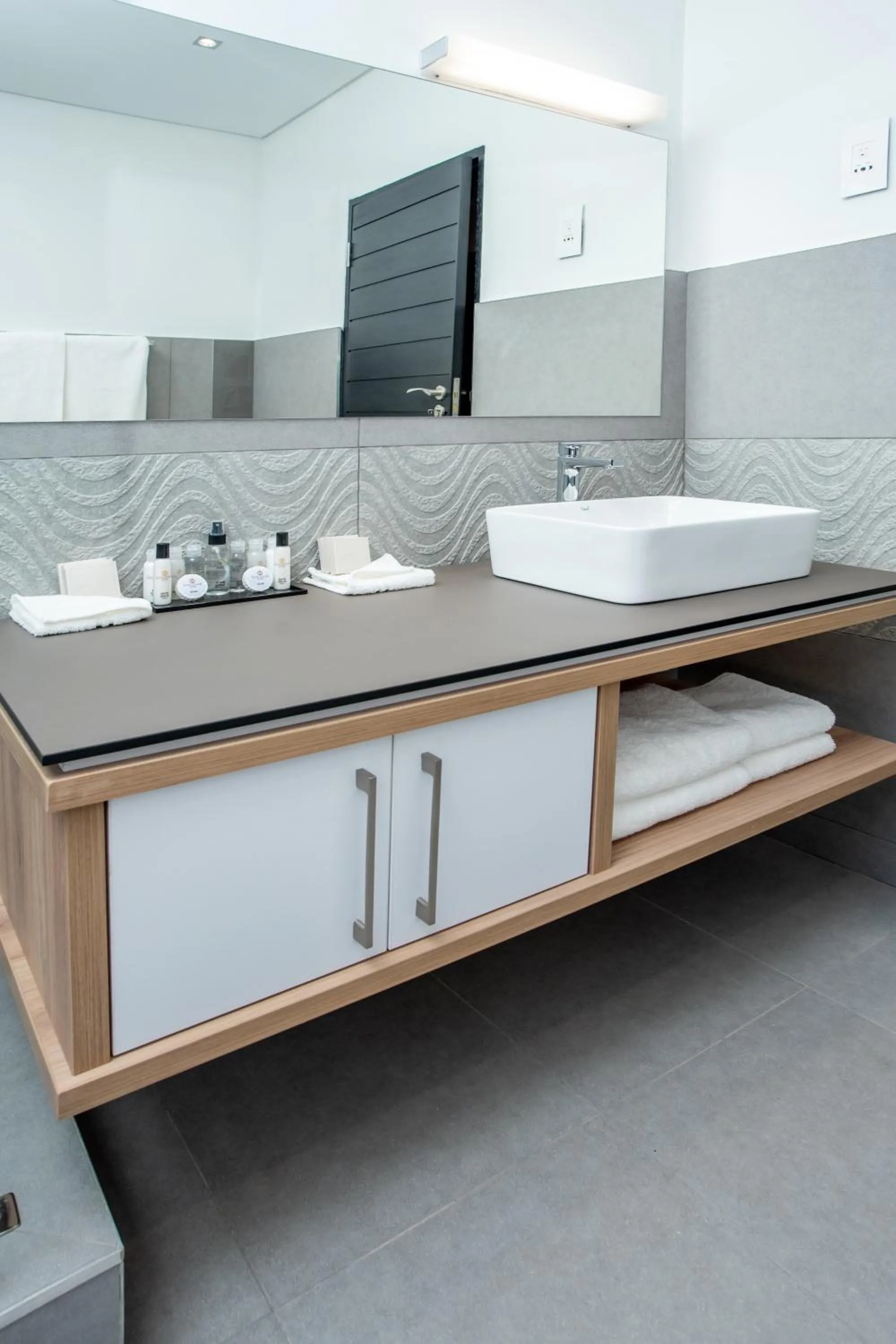 Bathroom in LOCH LOGAN HOTEL