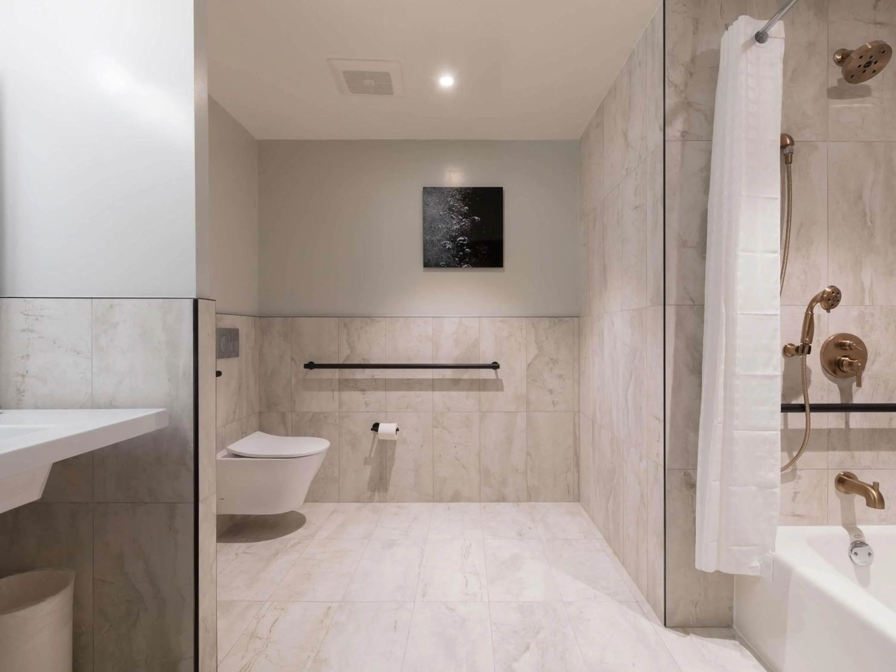 Bedroom in Hotel Stratford San Francisco - Handwritten Collection