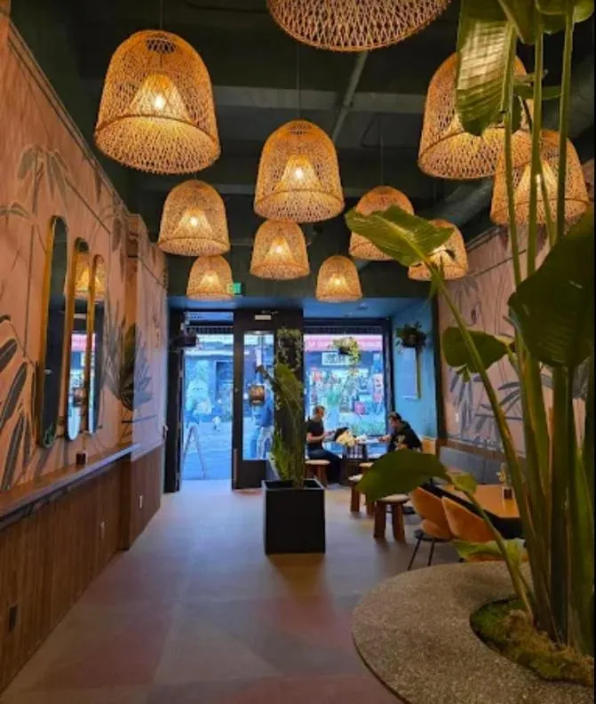 Breakfast in Hotel Stratford San Francisco - Handwritten Collection