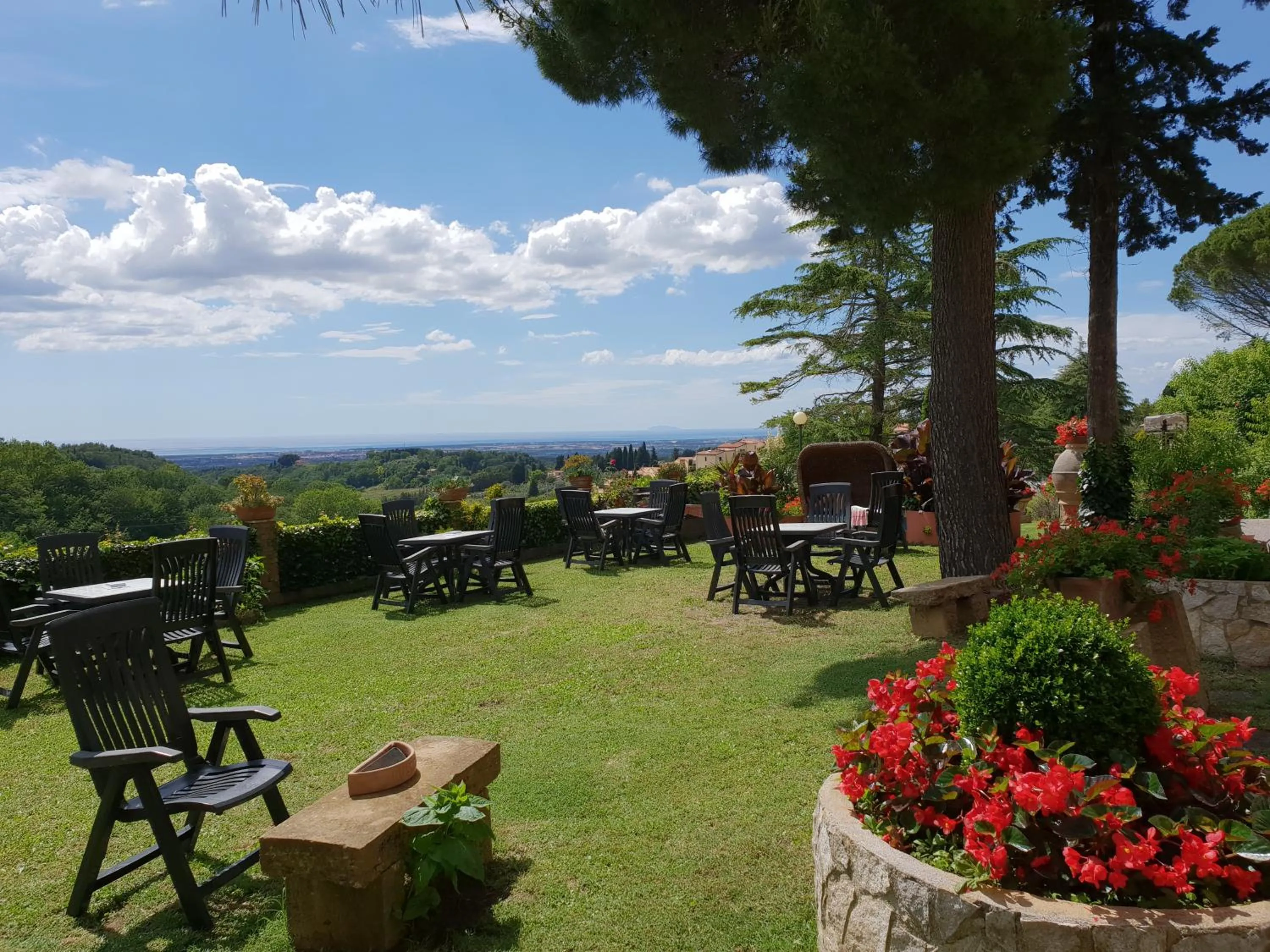 Natural landscape in Residence Villa Elena