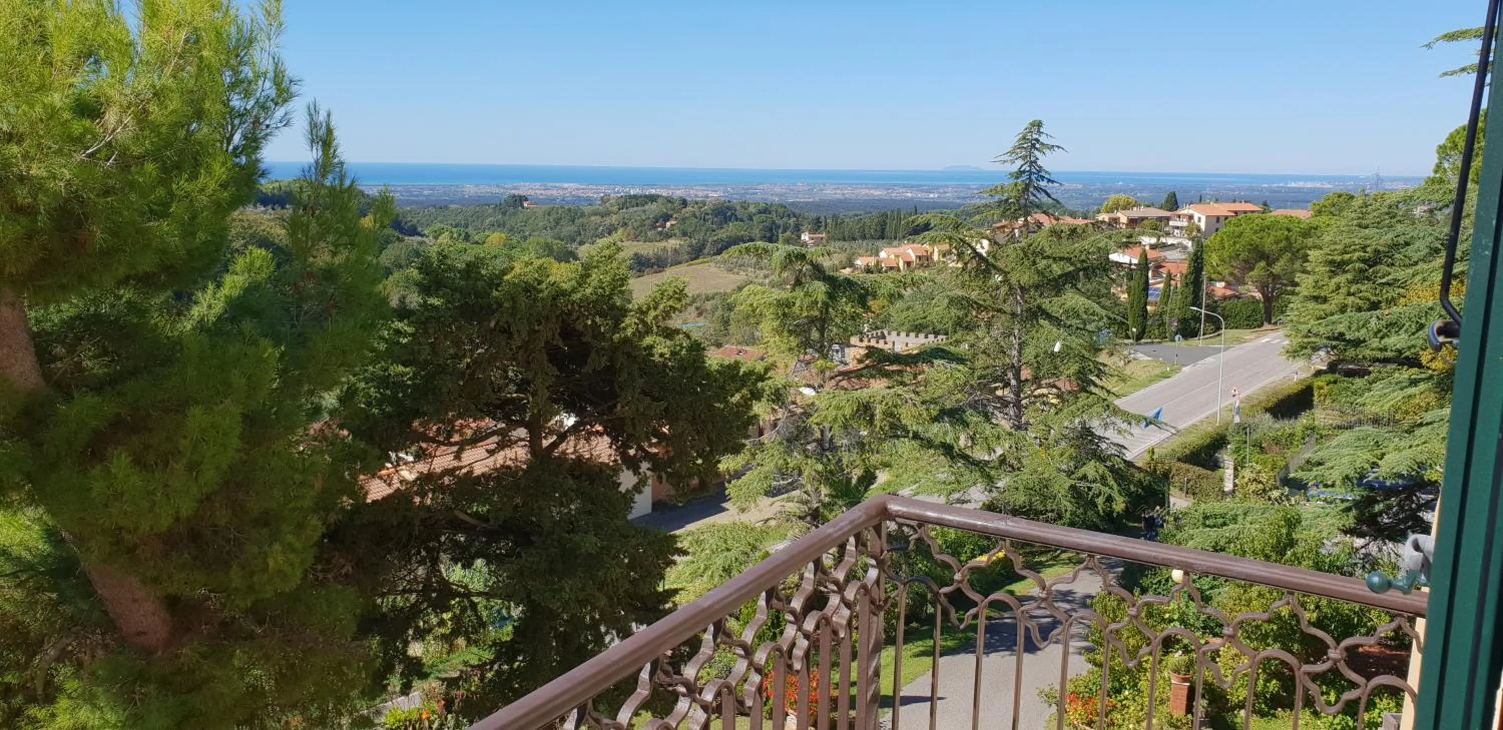 Sea view in Residence Villa Elena