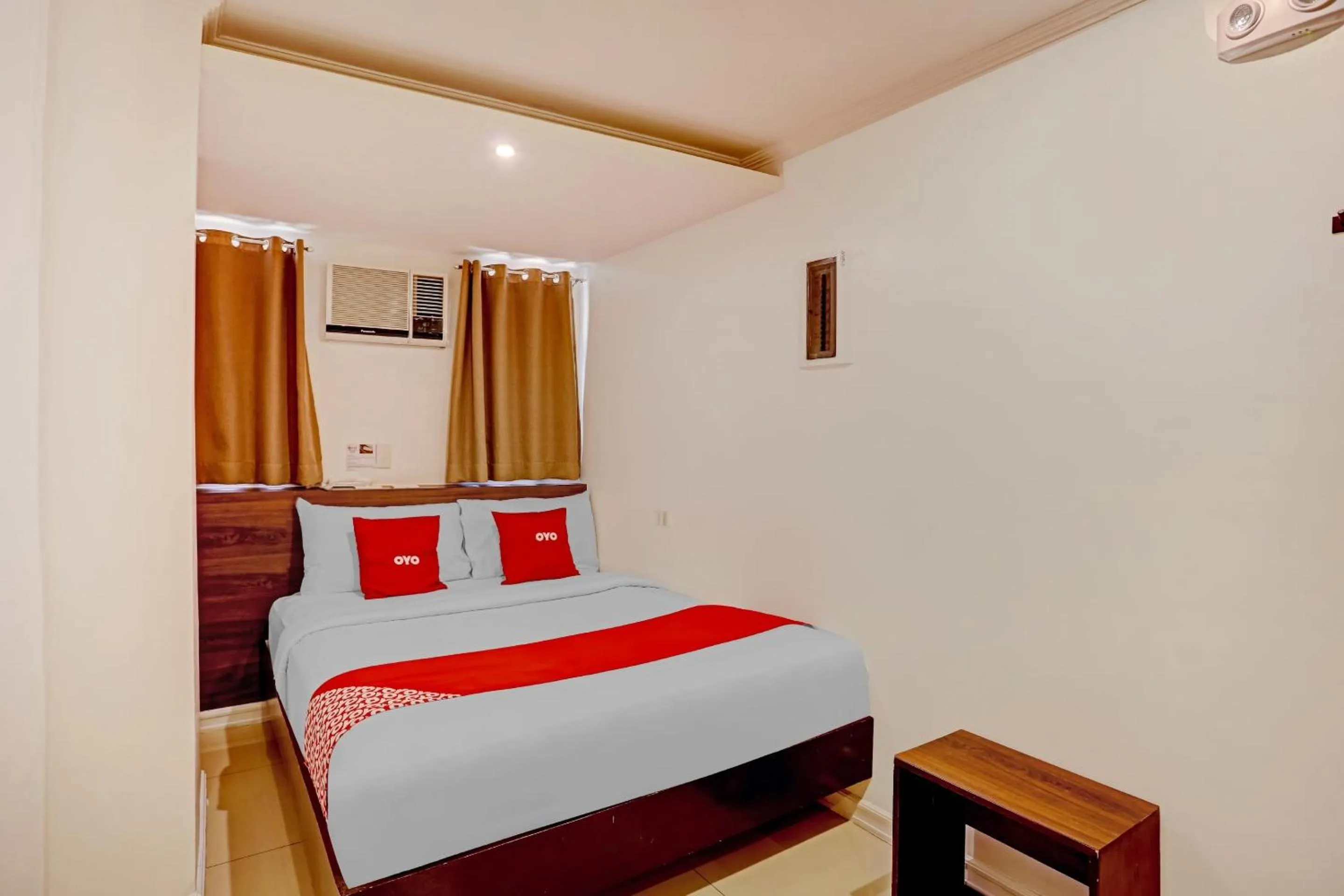 Bedroom in Super OYO Capital O 232 Nest Nano Suites Fort