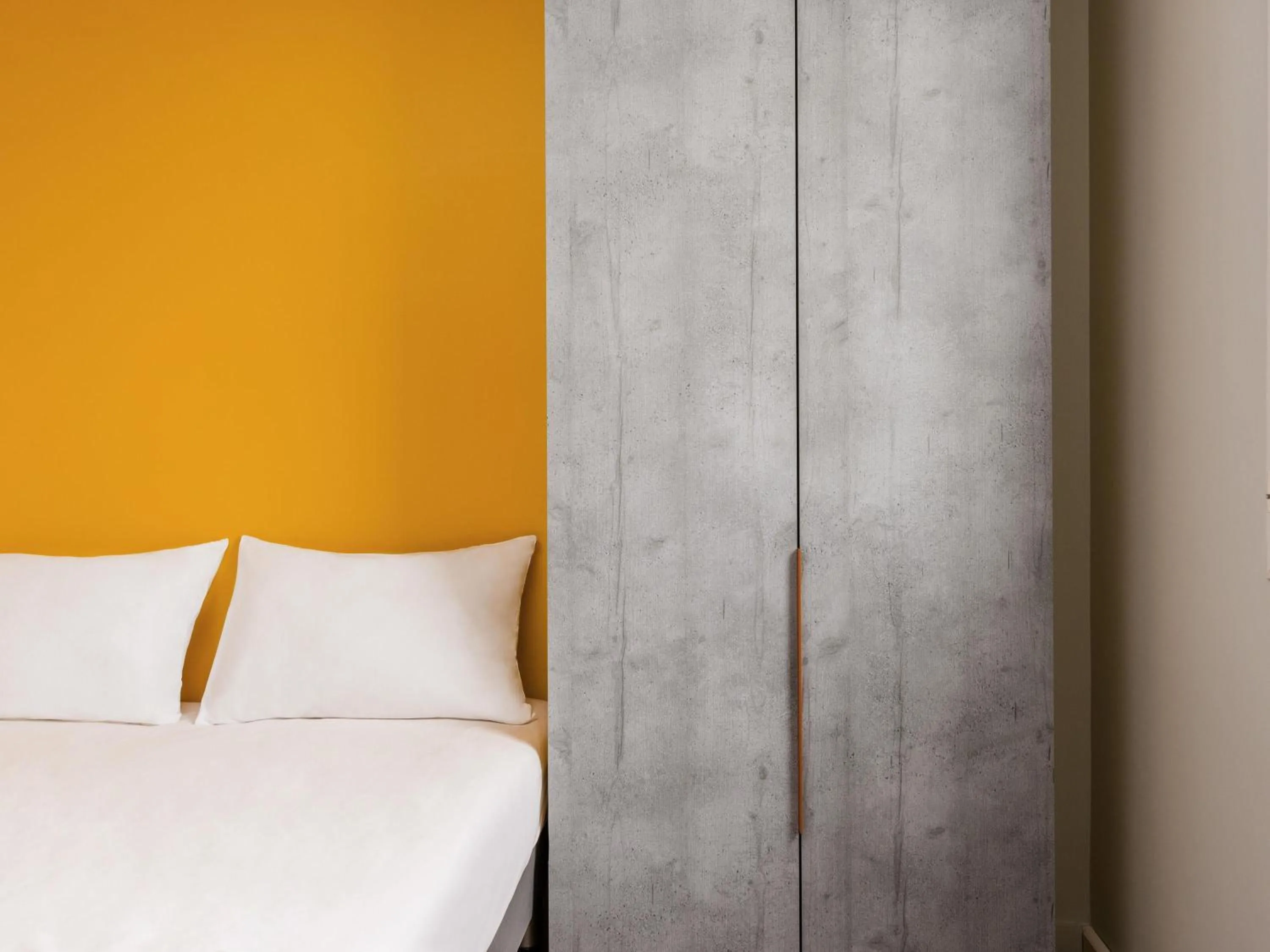 Bedroom, Bed in Ibis Budget Perigueux Boulazac