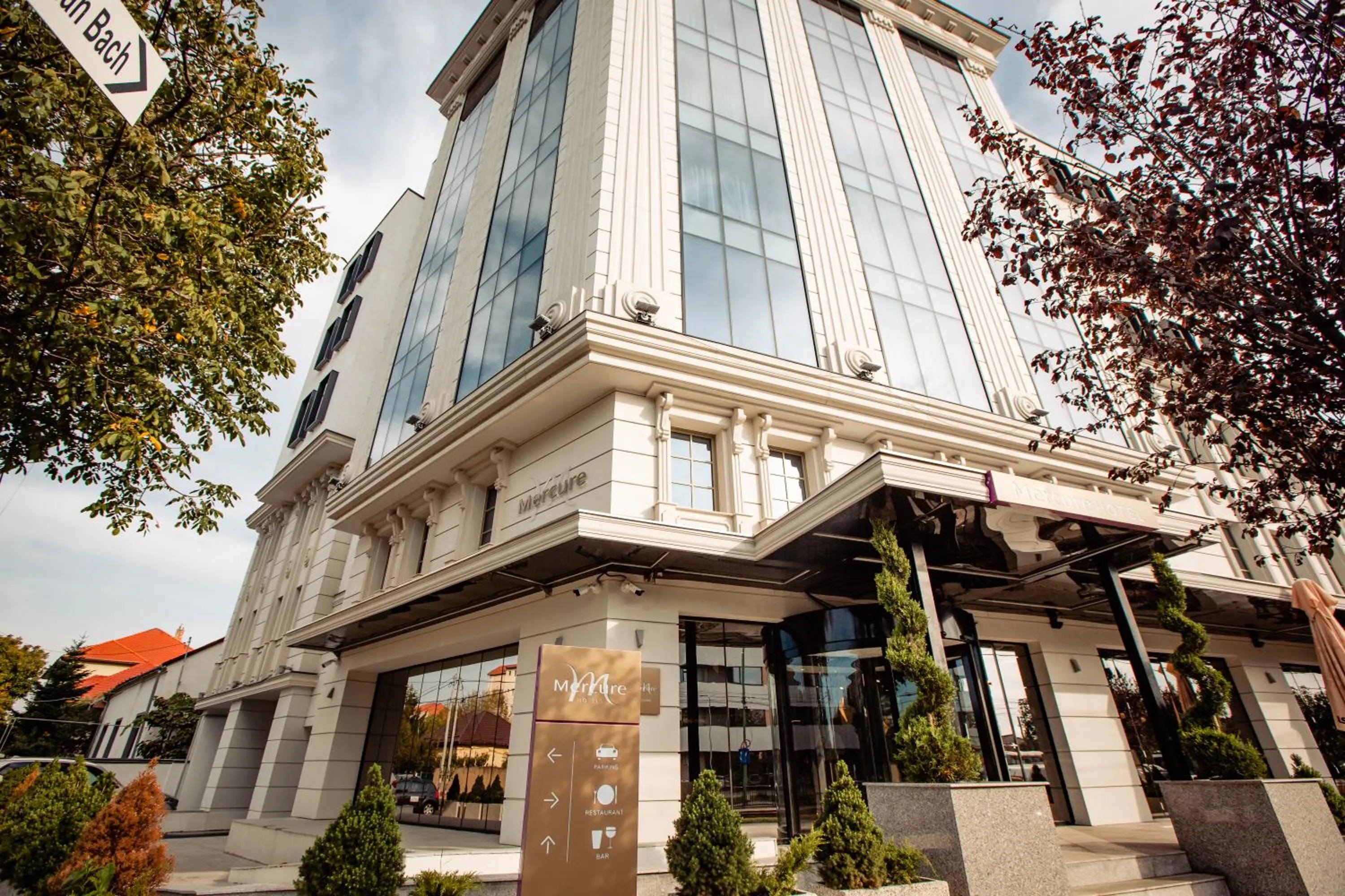 Facade/entrance in Mercure Timisoara