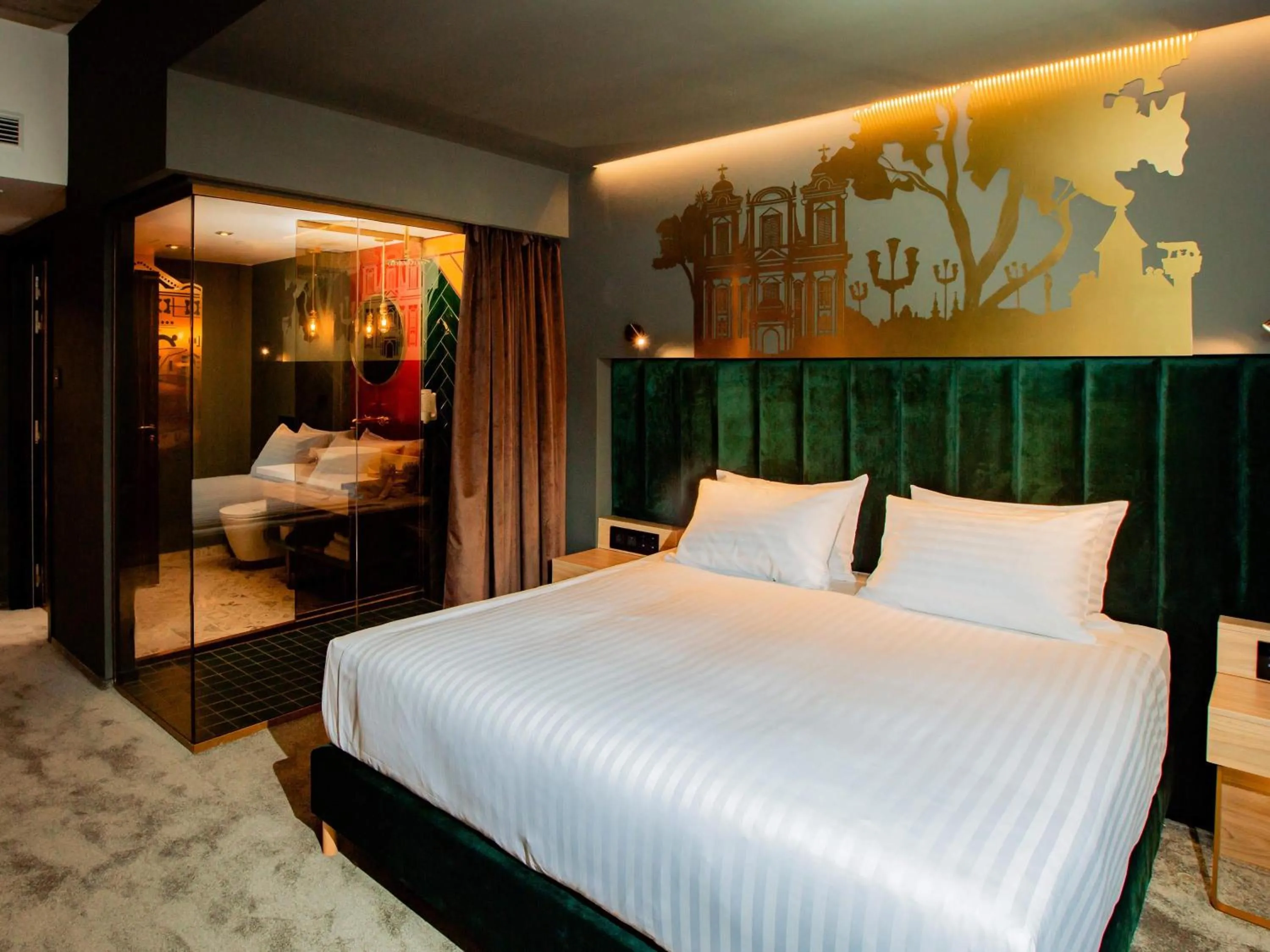 Standard King Room in Mercure Timisoara