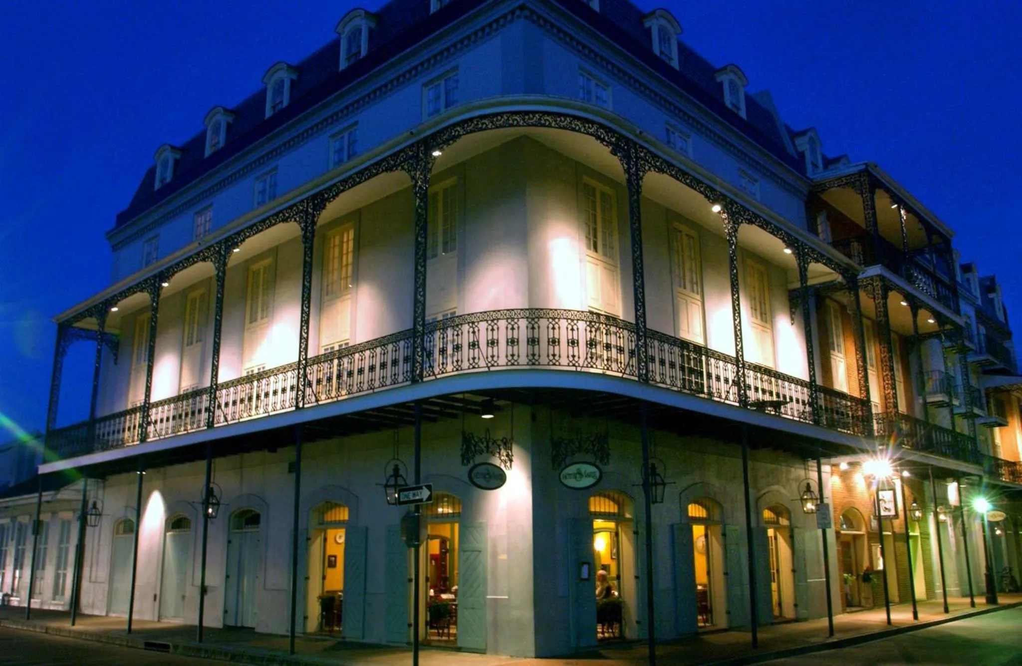 Property building in Hotel St. Marie