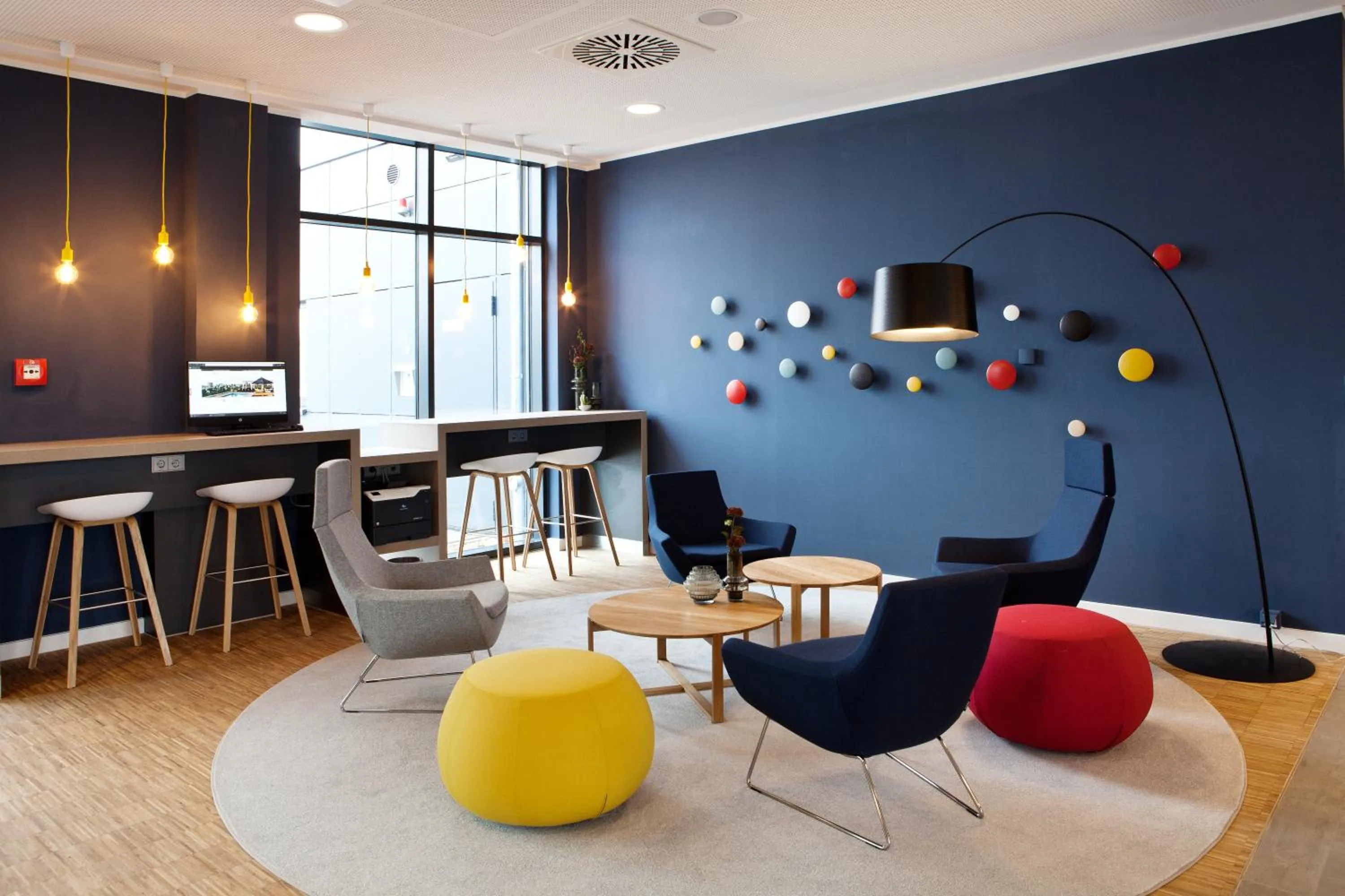 TV and multimedia in Holiday Inn Express - Kaiserslautern by IHG