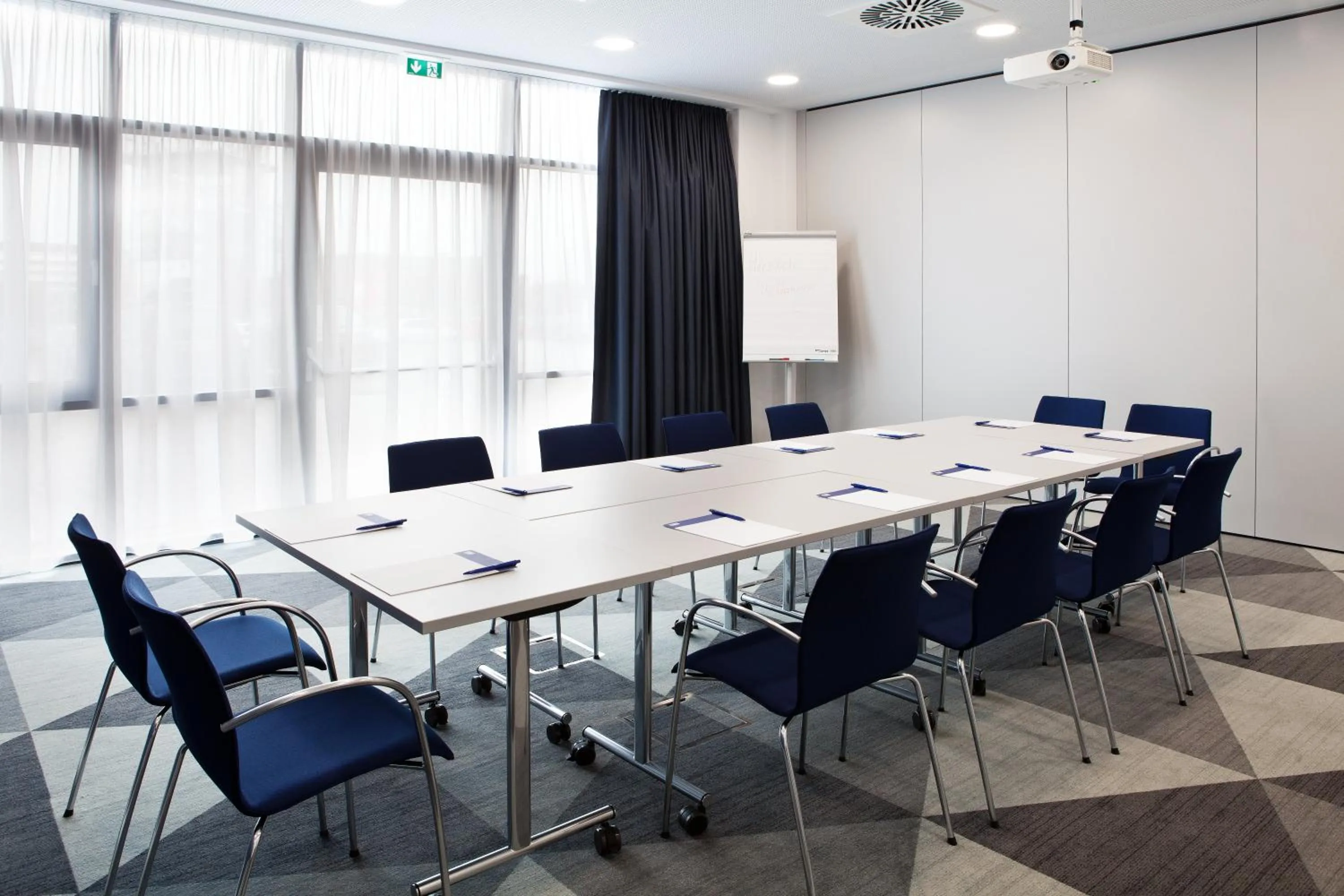 Business facilities in Holiday Inn Express - Kaiserslautern by IHG