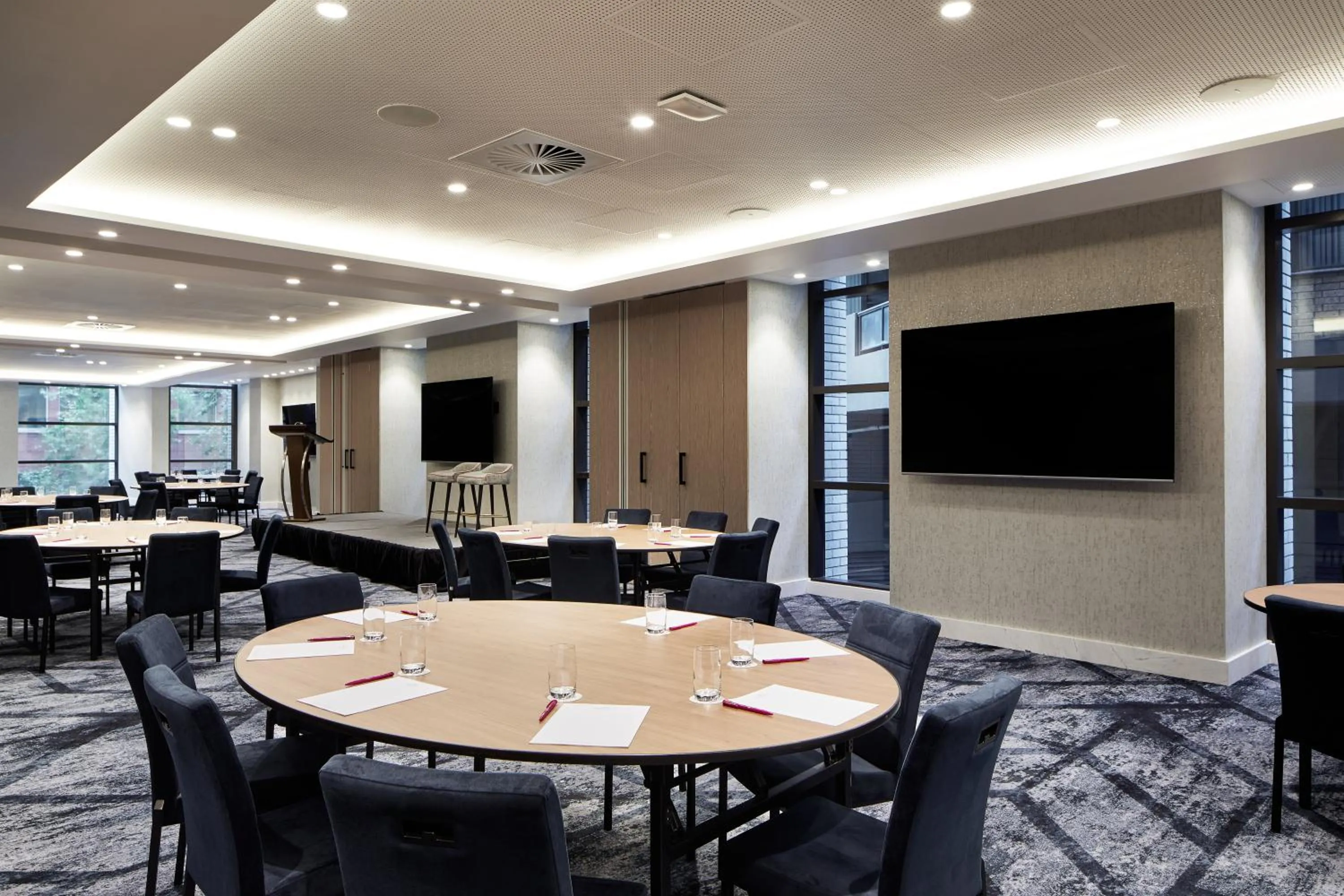 Meeting/conference room in Crowne Plaza Sydney Darling Harbour by IHG