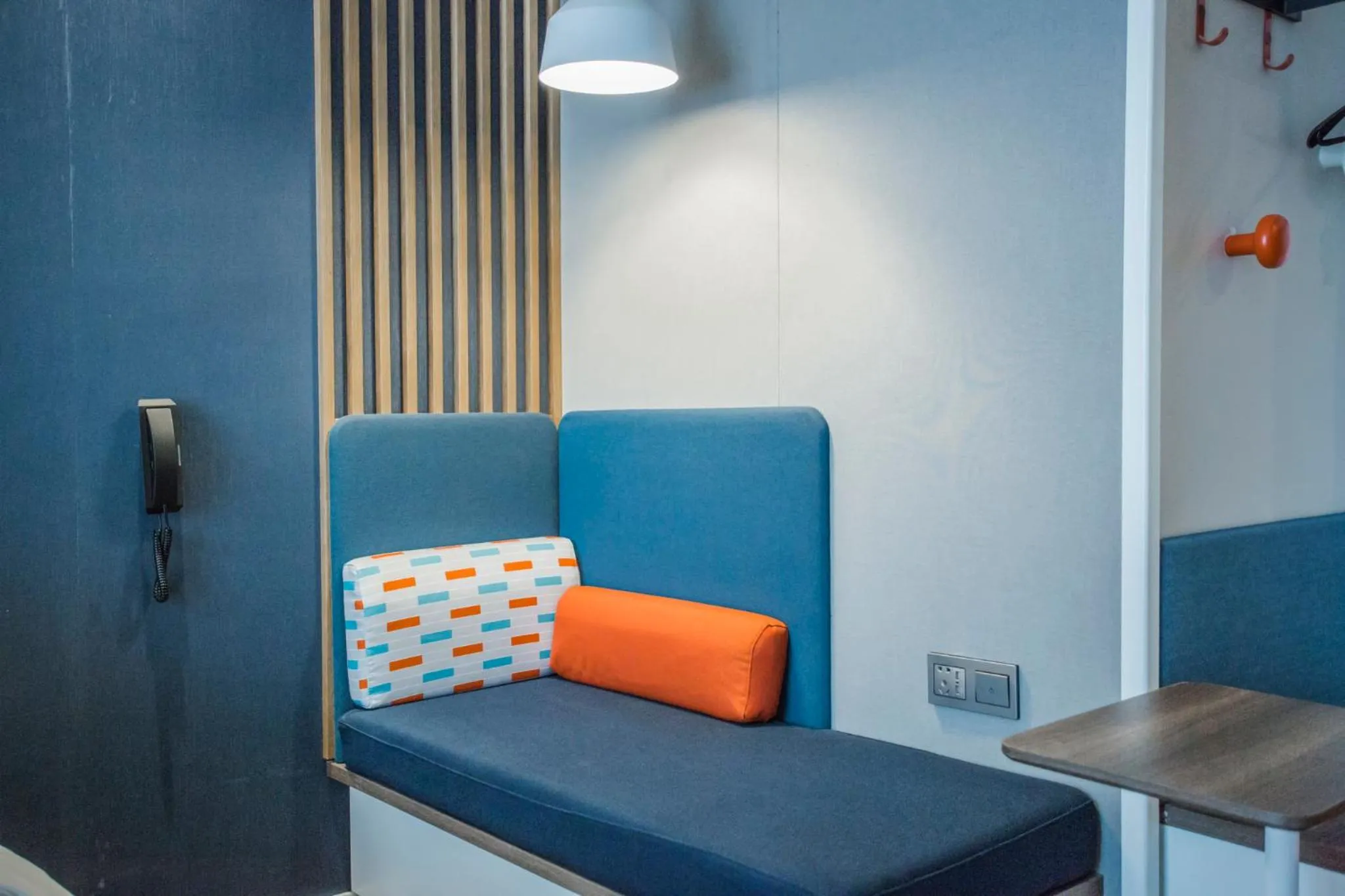 Photo of the whole room in Holiday Inn Express Hangzhou Xixi Tourism Zone by IHG