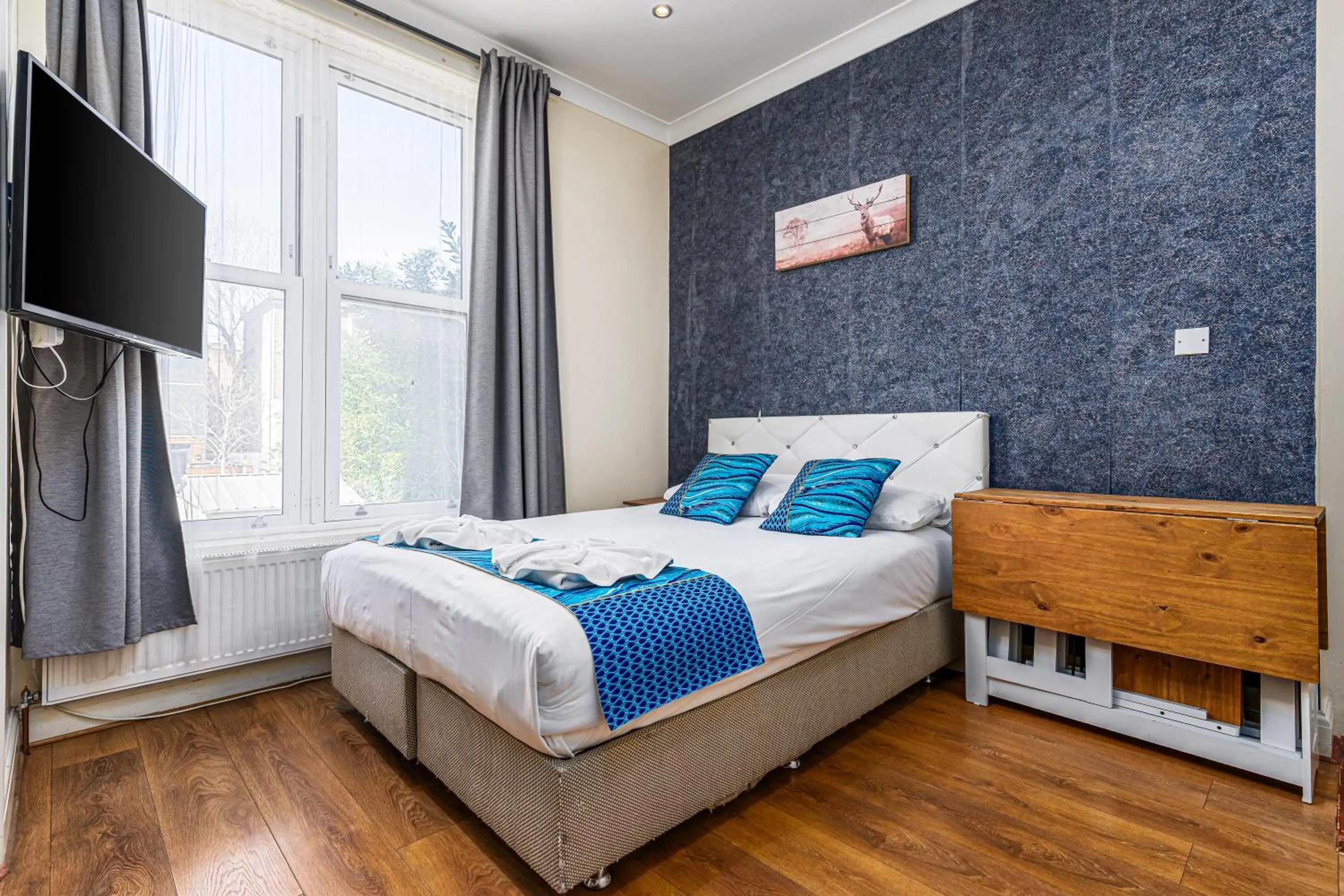 Bed in Camden Apartments