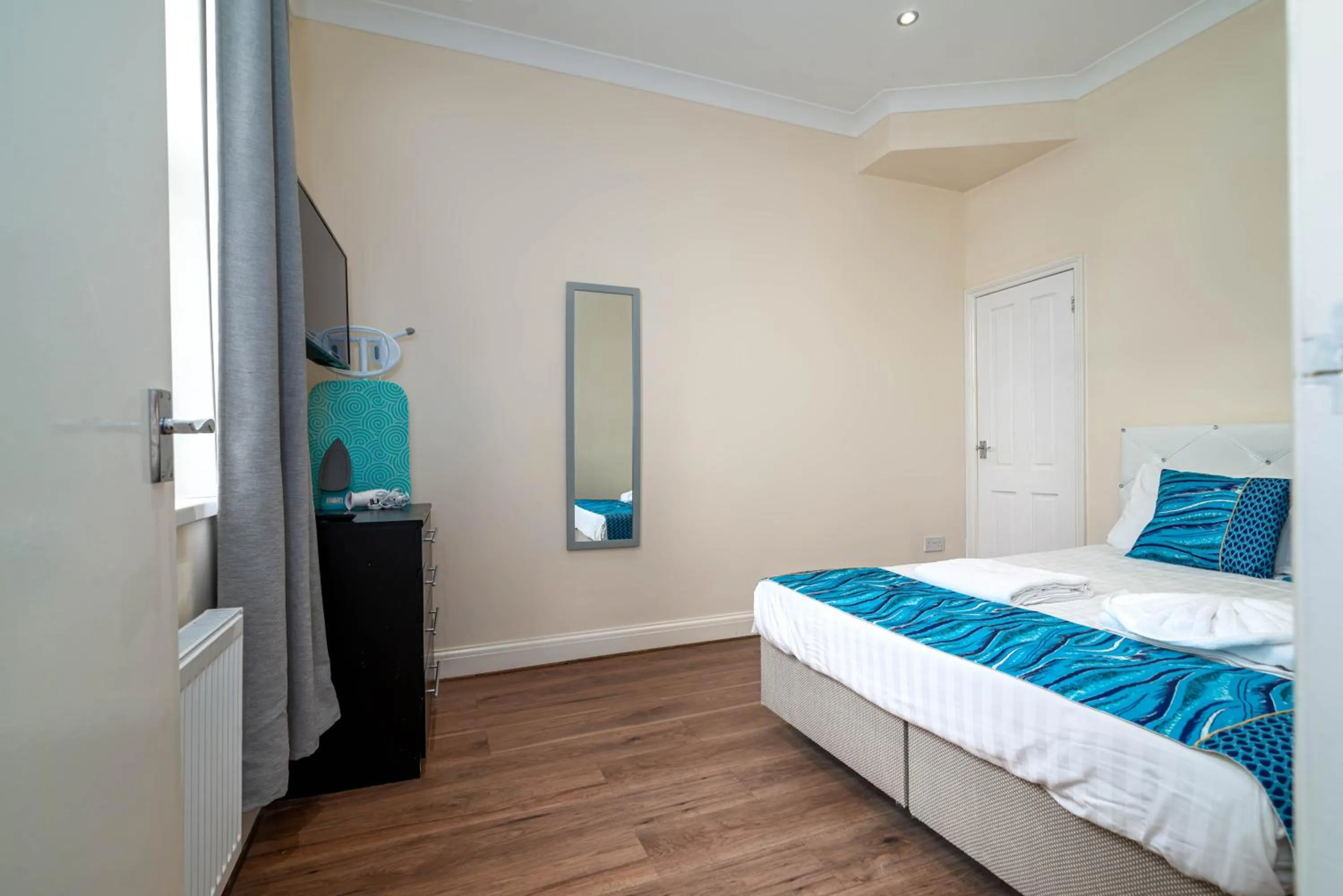 Bed in Camden Apartments