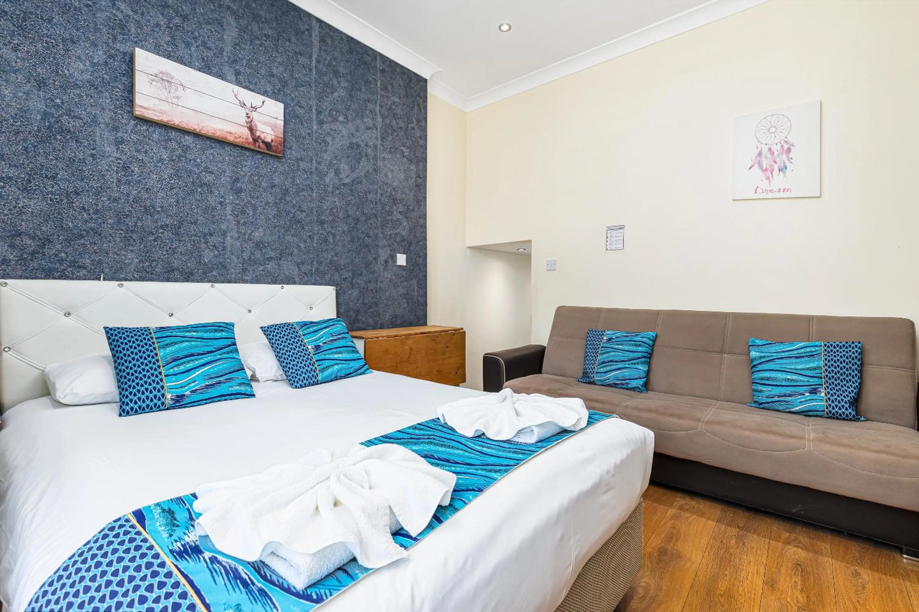 Bed in Camden Apartments