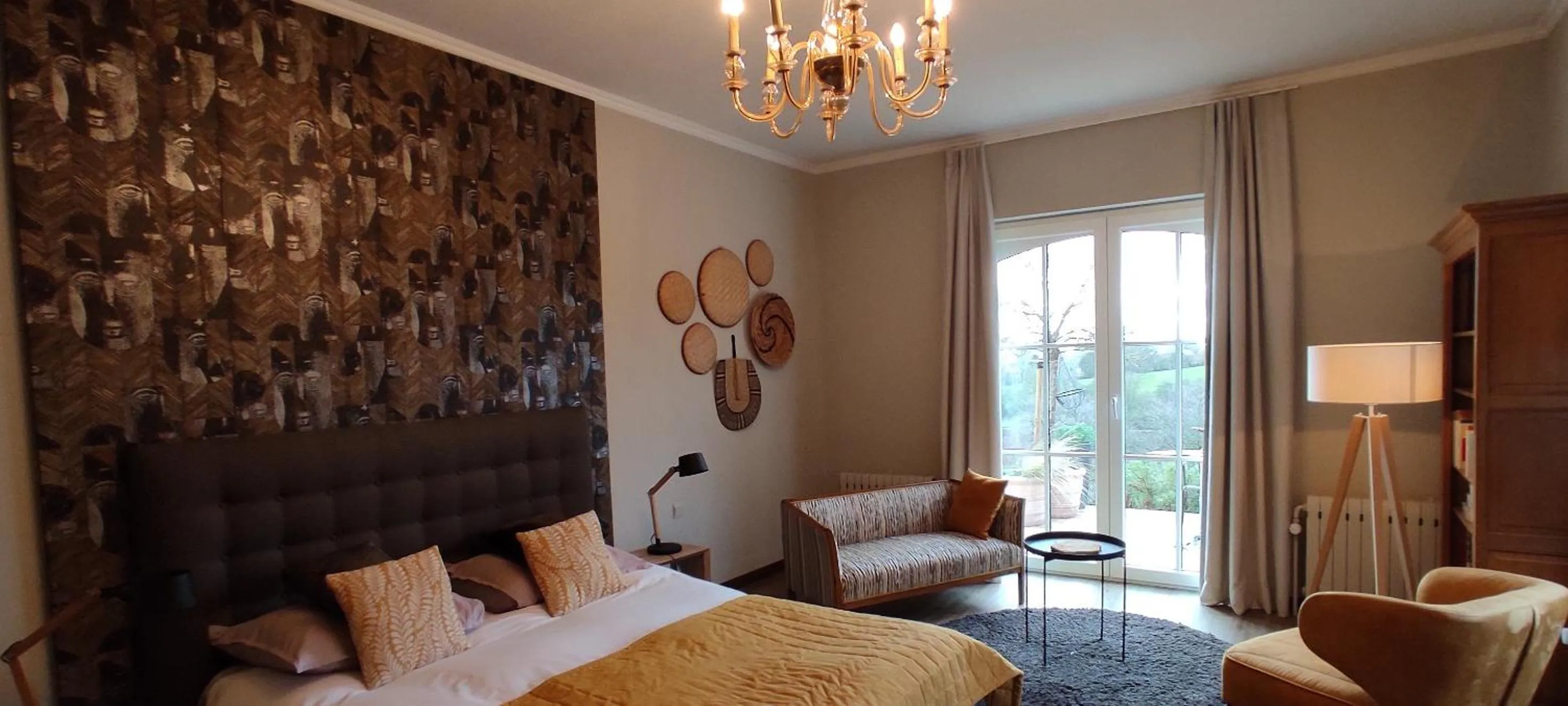 Garden view, Bed in B&B LES CRESSES