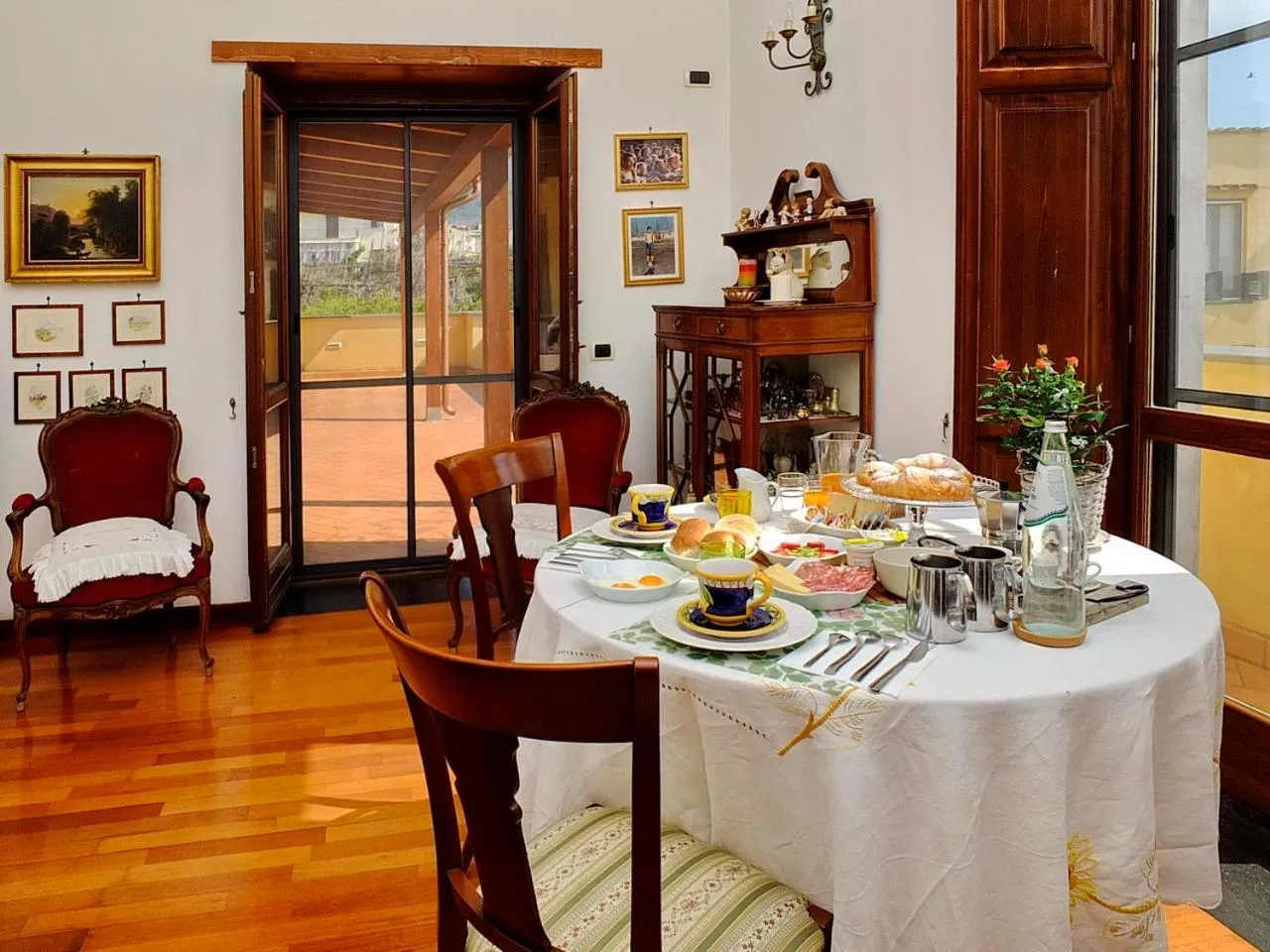 Food and drinks in B&B Villa Elisa