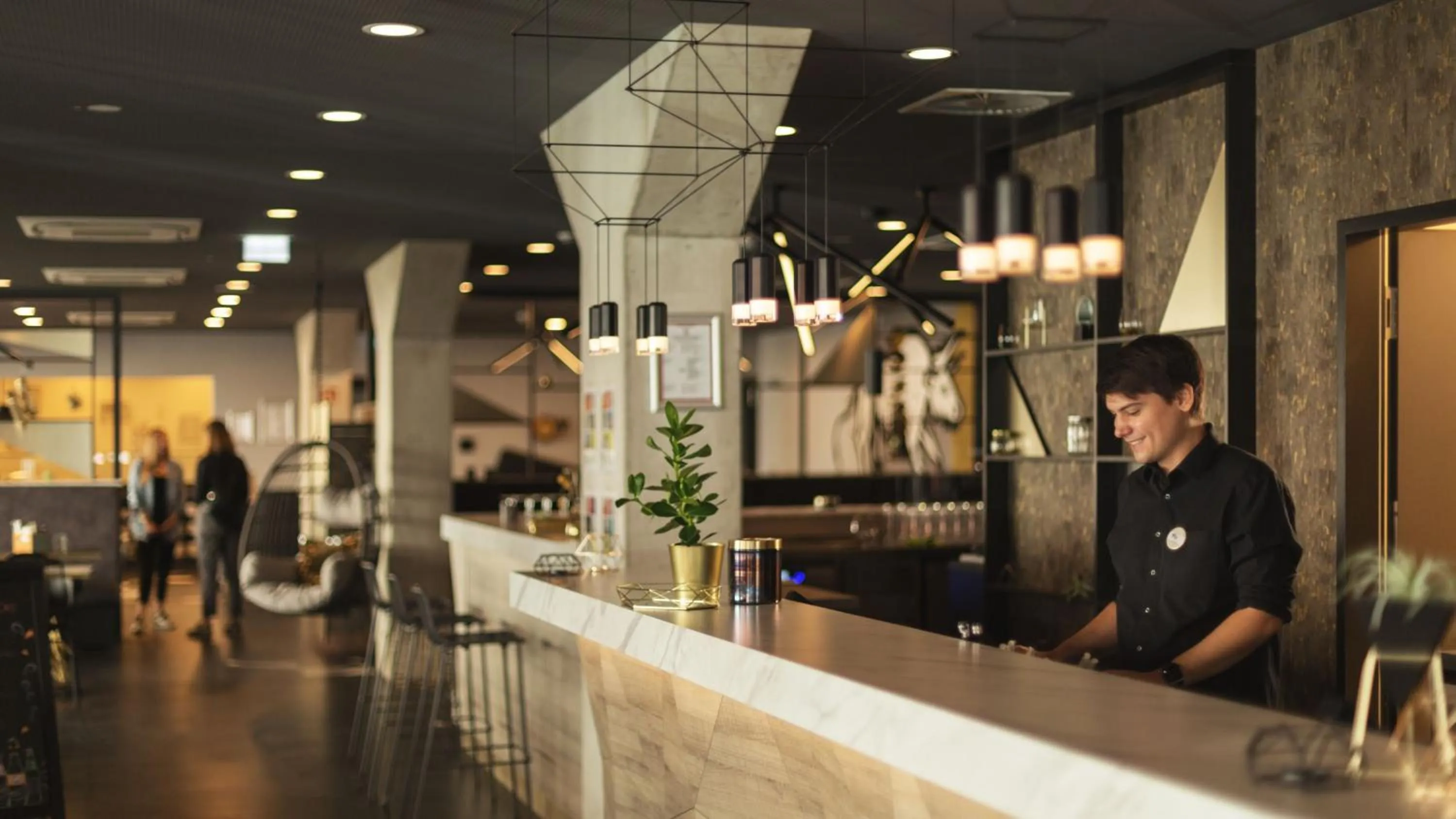 Lounge or bar in Holiday Inn - the niu, Coin Frankfurt Ostend by IHG