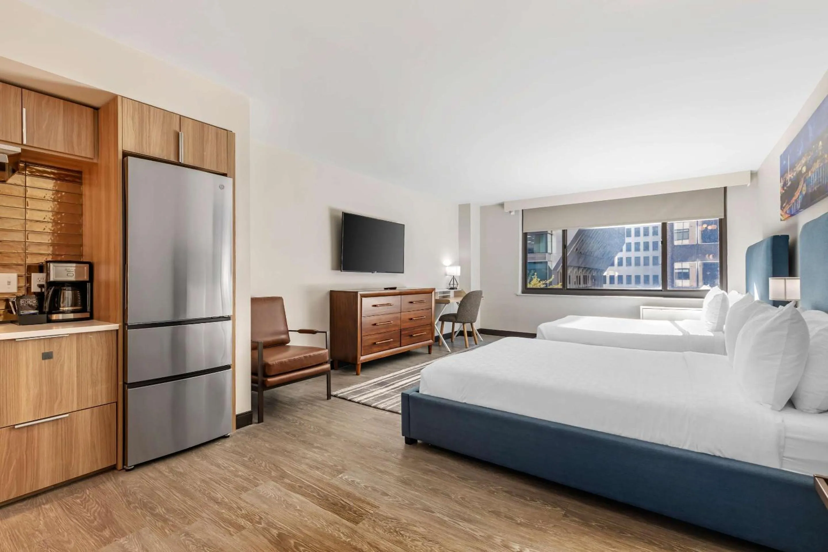 Bedroom, Bed in The Quincy, an Ascend Collection Hotel