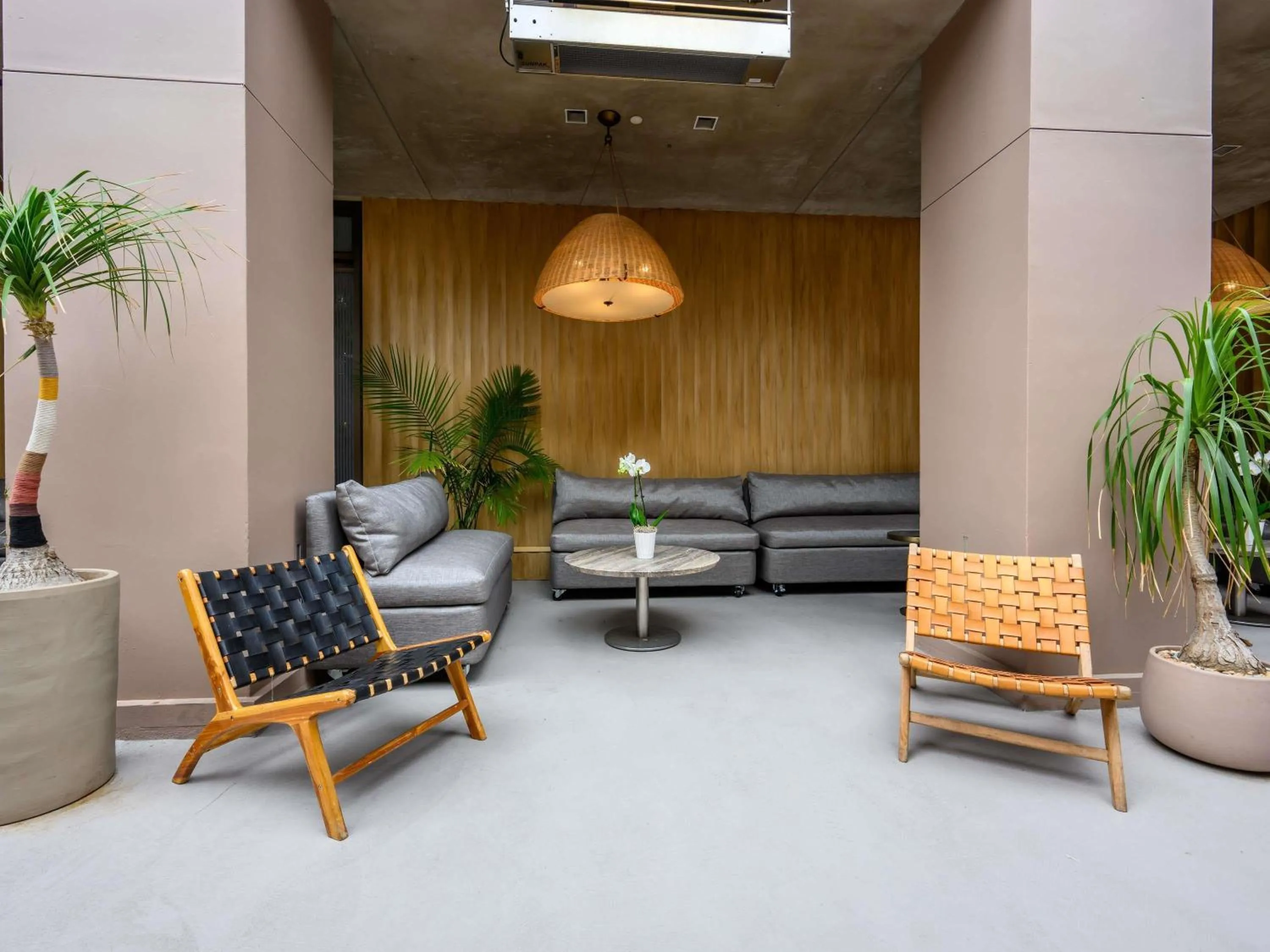 Meeting/conference room in Hotel Sofitel Los Angeles at Beverly Hills