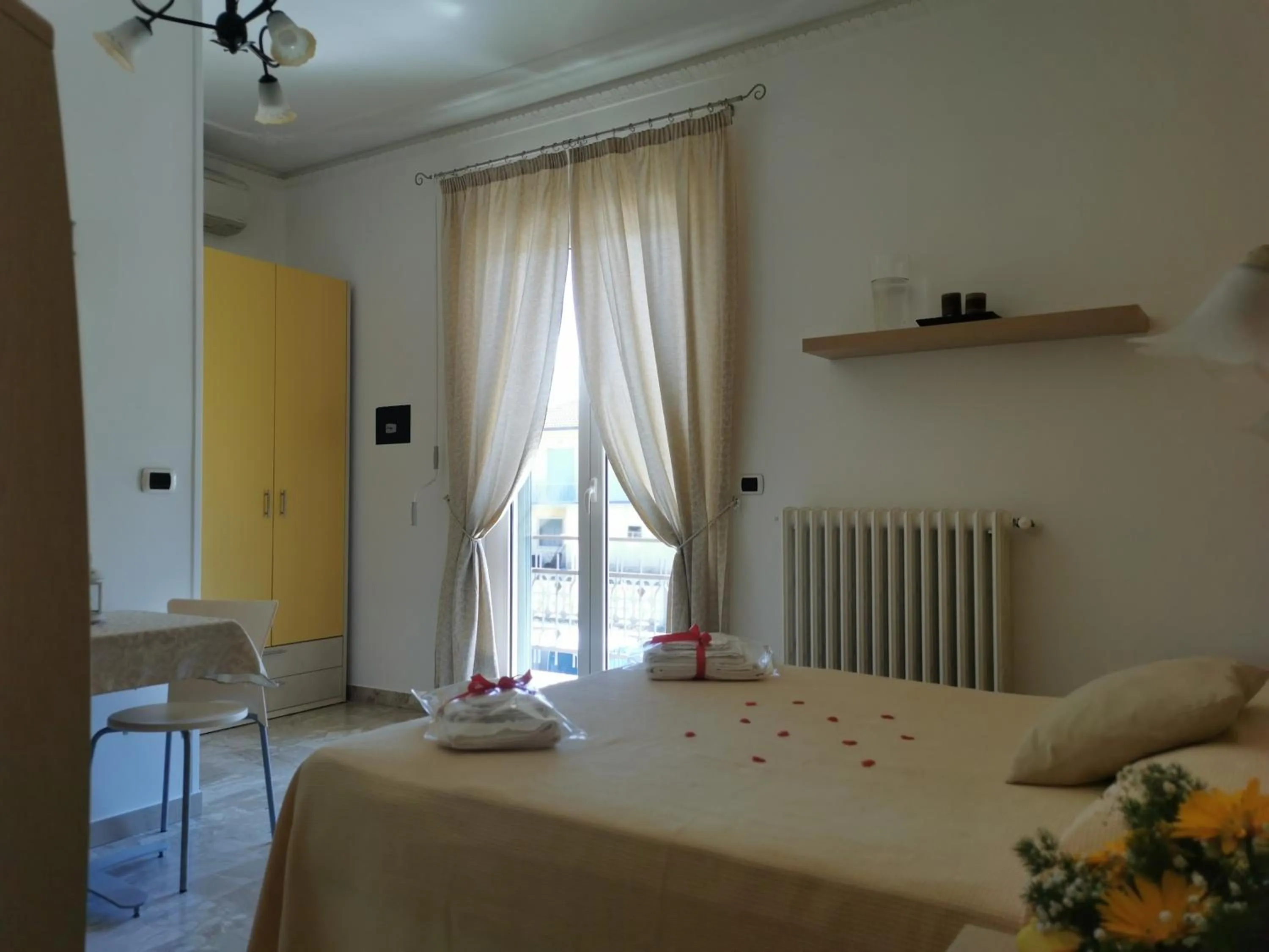 Bedroom, Bed in Villa Consorti