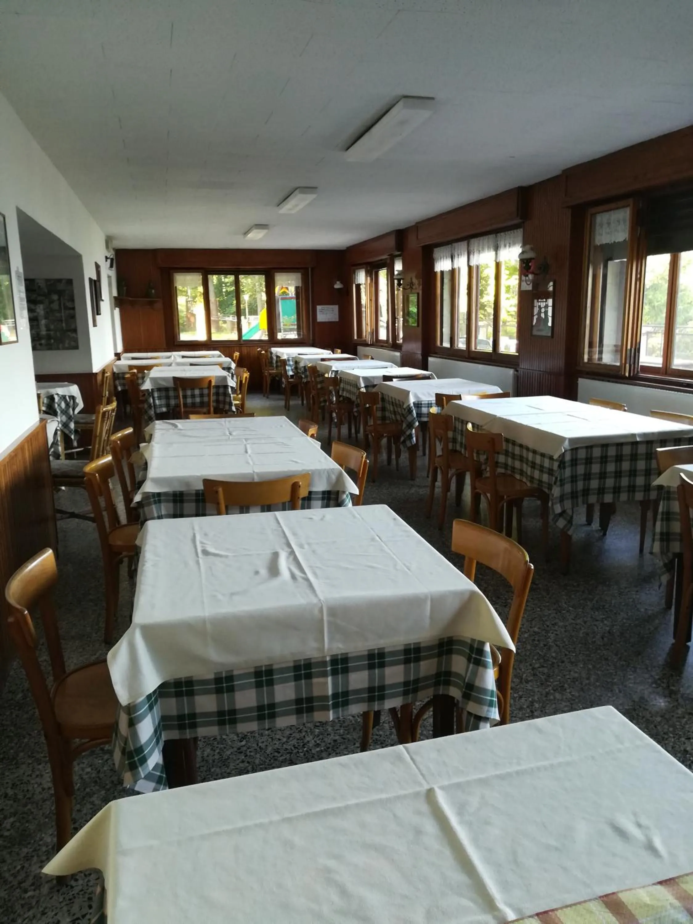 Restaurant/places to eat in Baita Carla