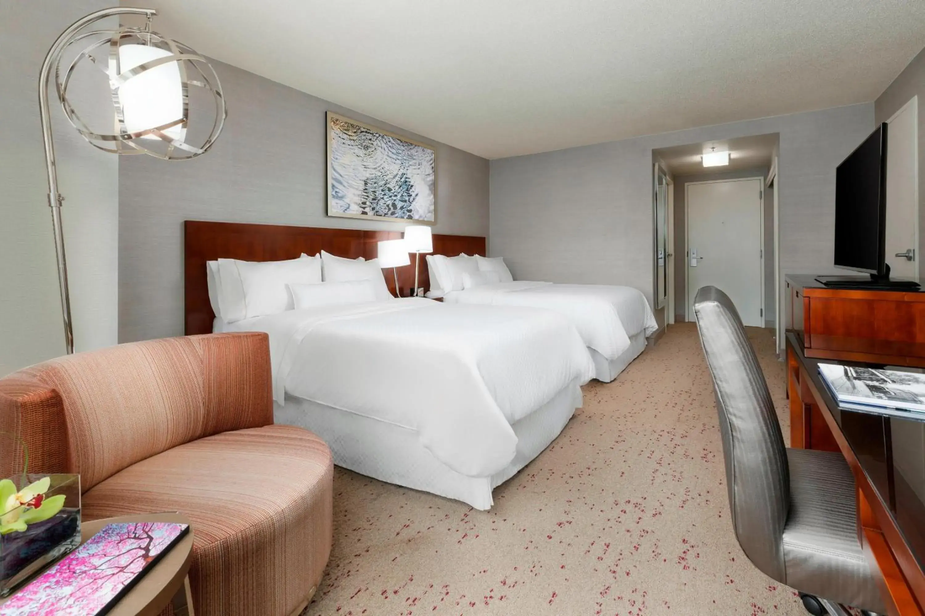 Double Room with Two Double Beds and City View - Hearing Accessible in The Westin Arlington Double Room with Two Double Beds and City View - Hearing Accessible in The Westin Arlington