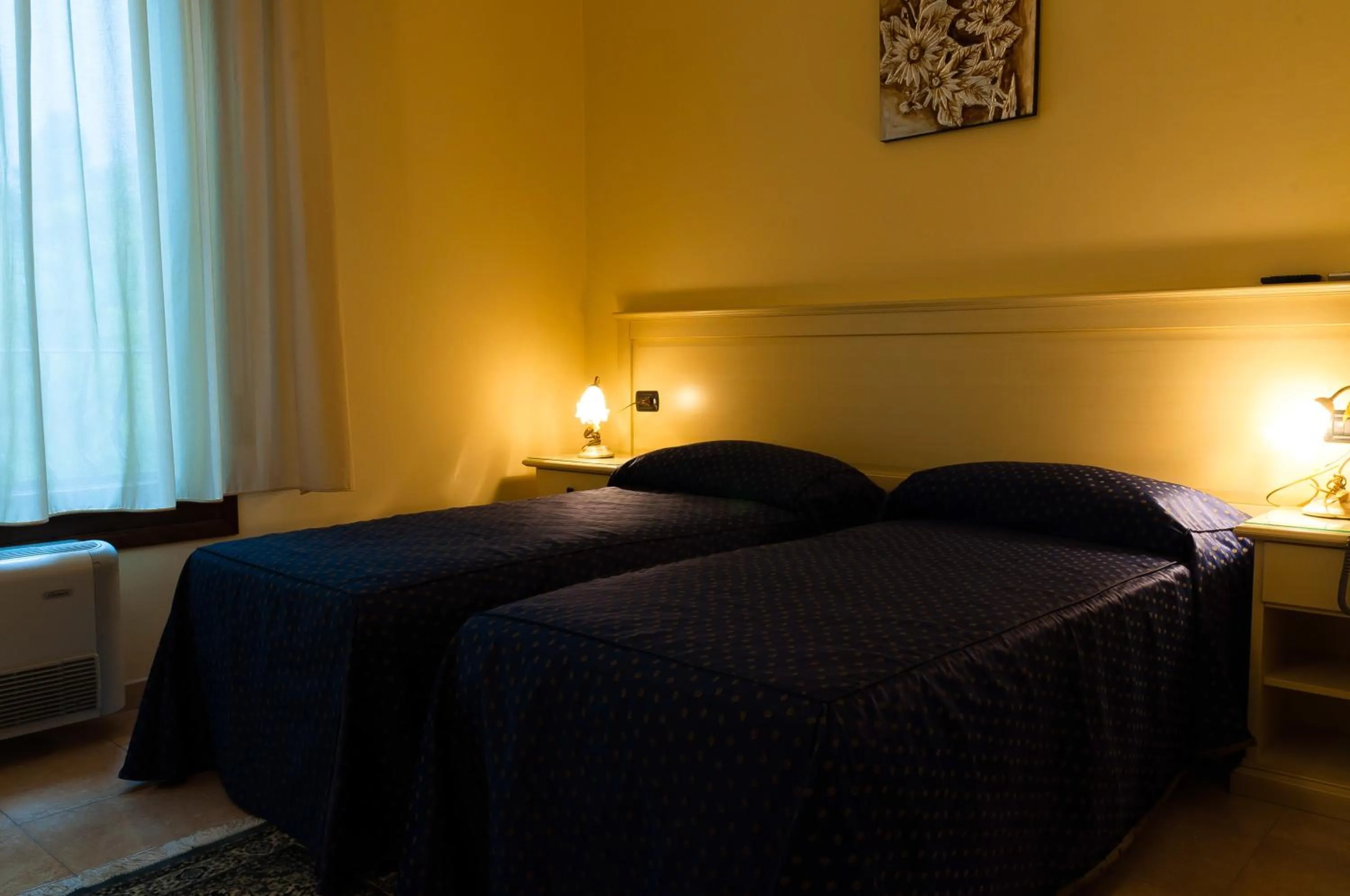 Bedroom, Bed in Mediterraneo
