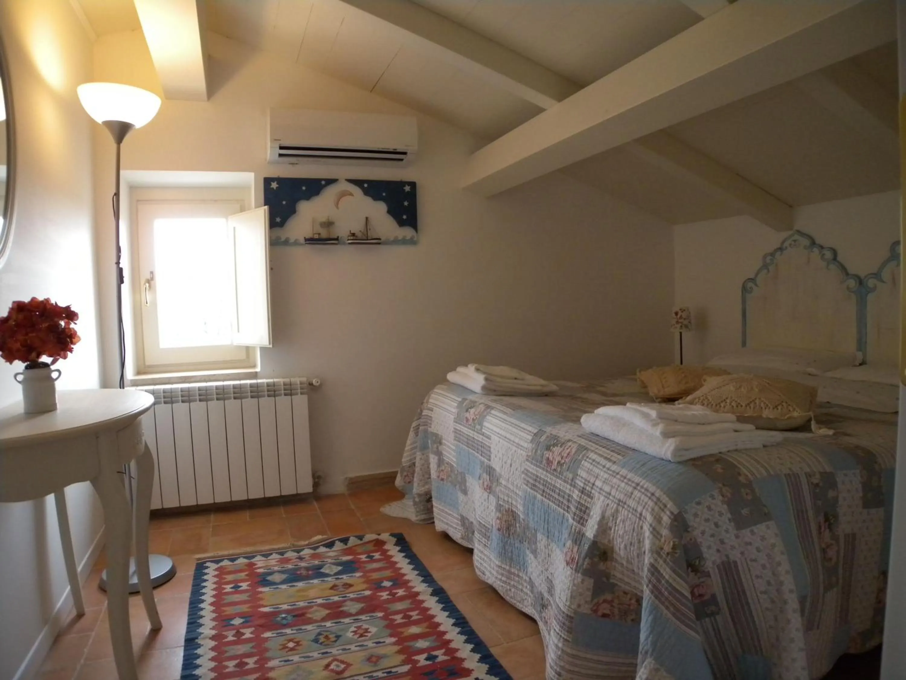 Bed in Il Bruco appartamenti in b&b