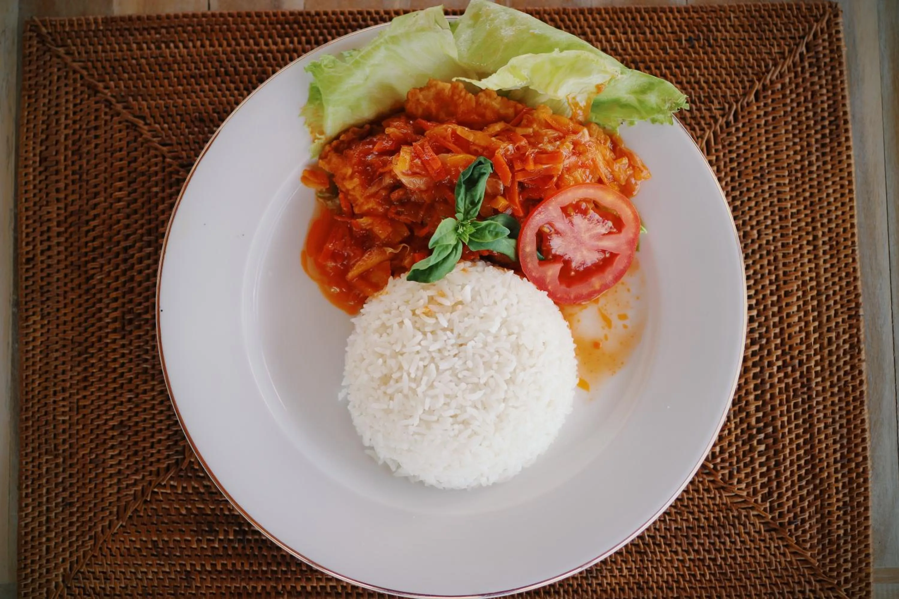 Food and drinks in Lanussa Hill Villa