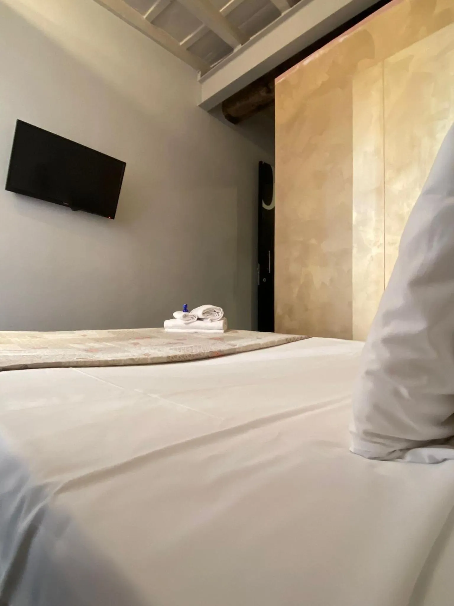 Bed in Nerva Accommodation