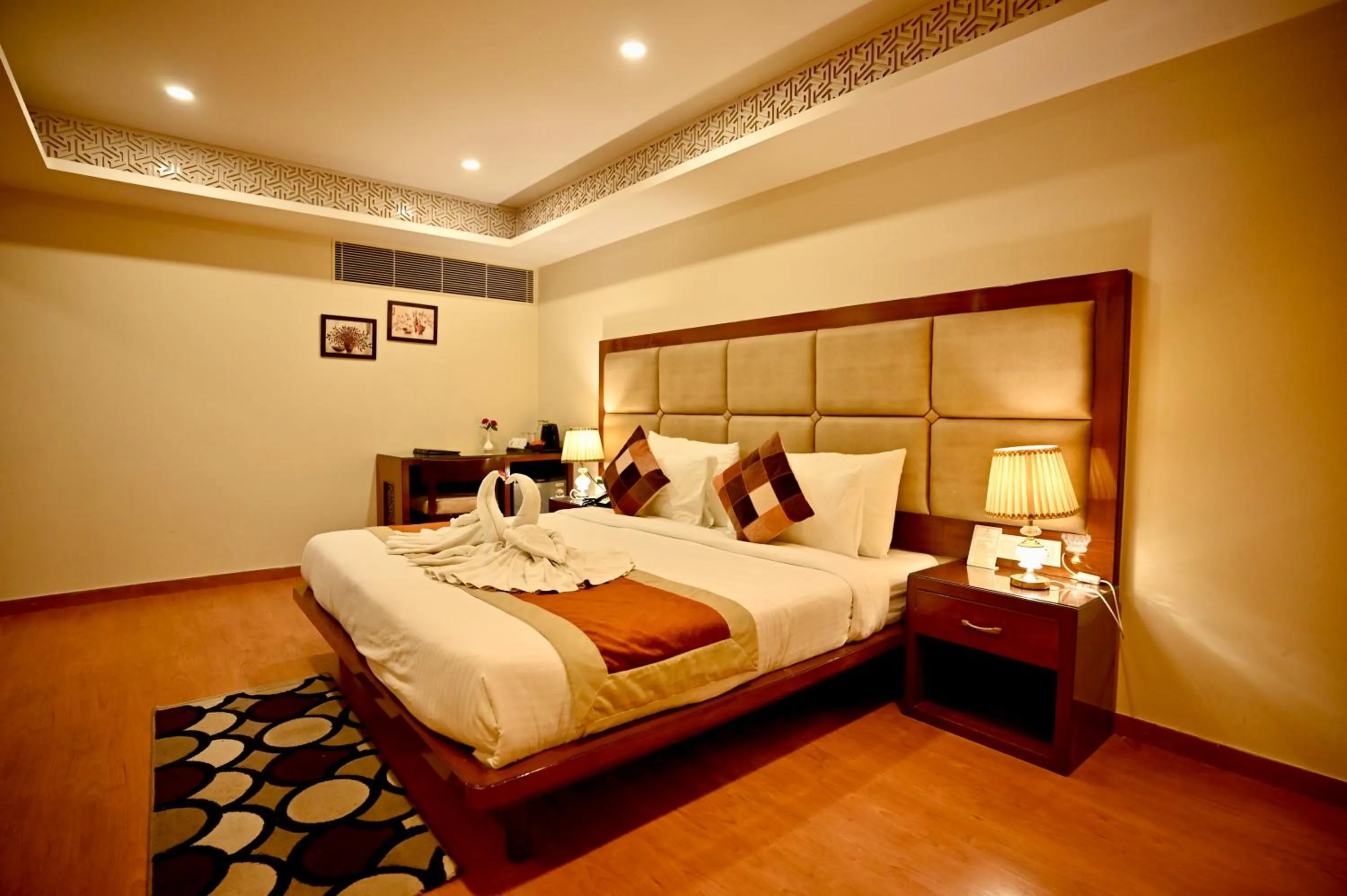 Bedroom, Bed in Hotel Indo Prime - Jaipur City Centre