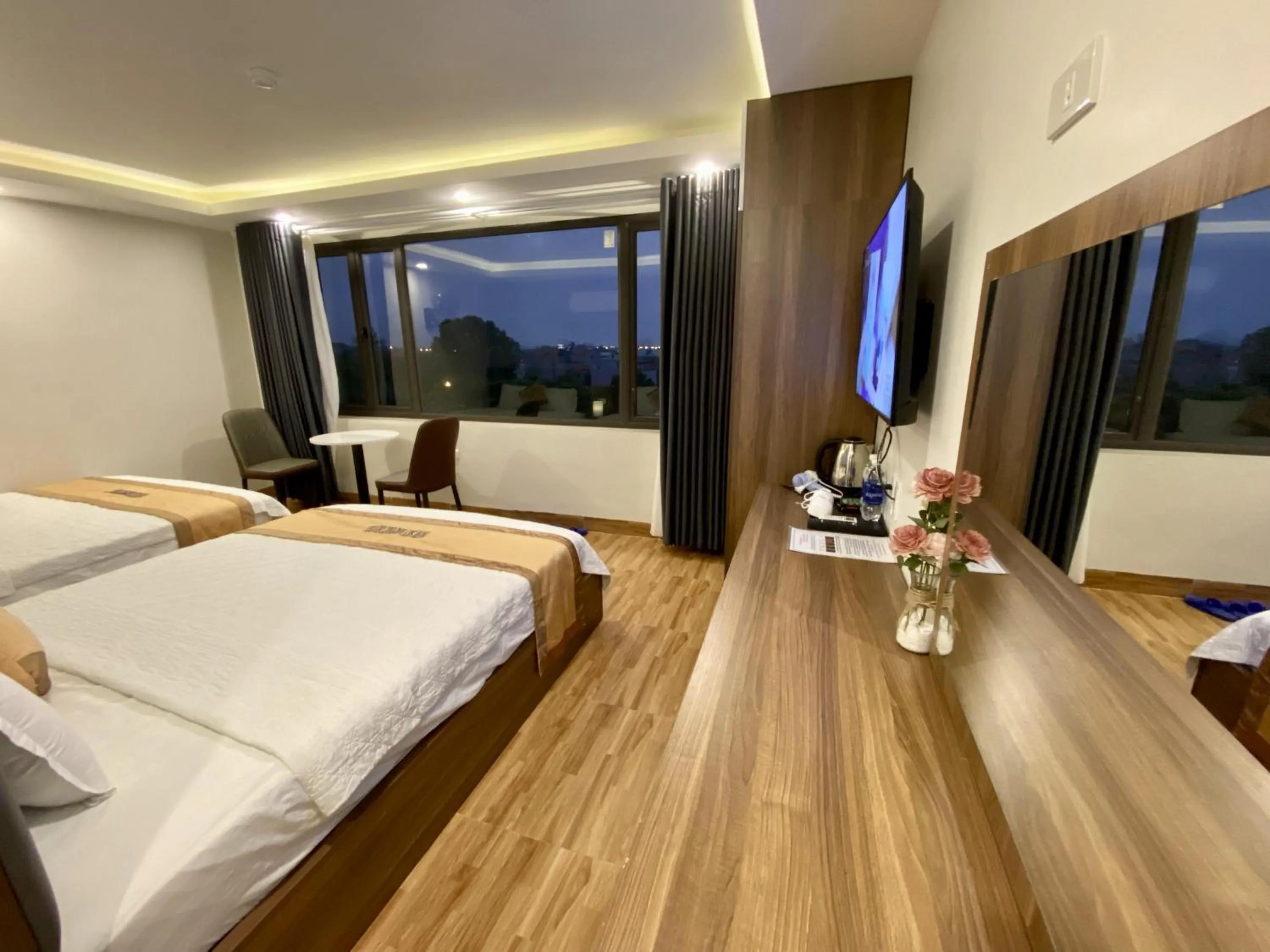 Bed in New Sky Airport Hotel