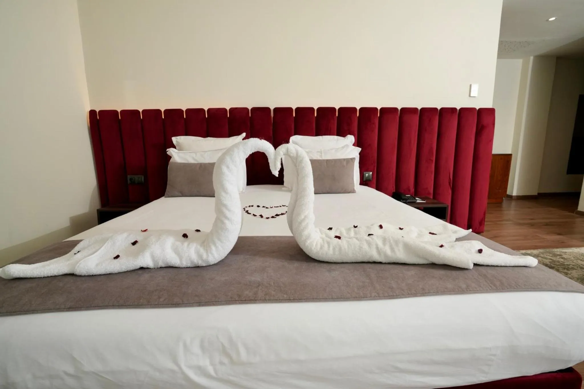 Bed in NJ Hotel Rabat