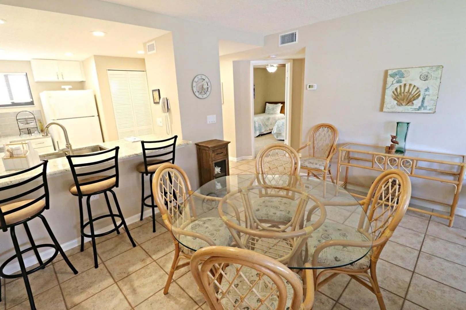 Ocean Village Club H14