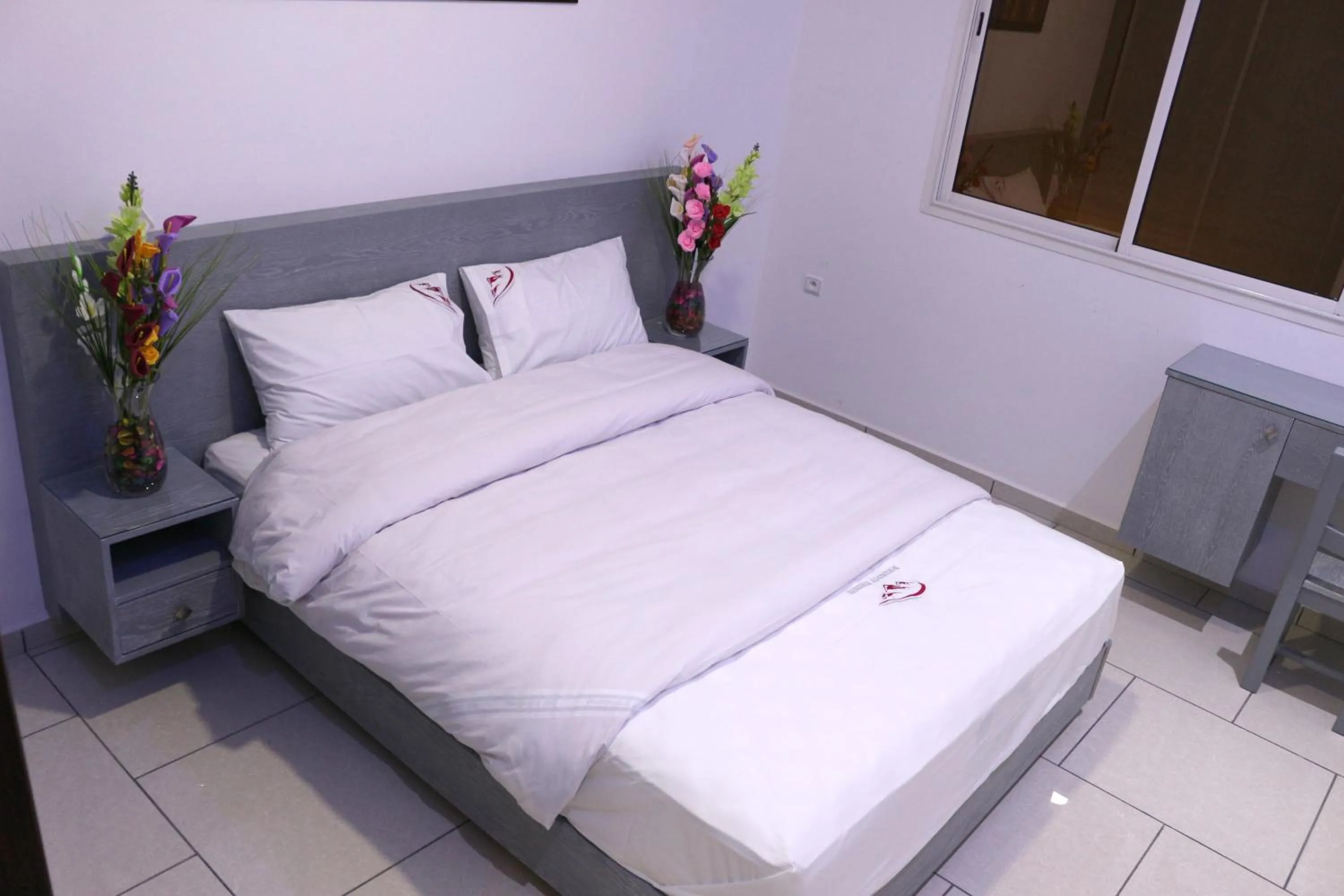 Bed in Residence Achomoukhe