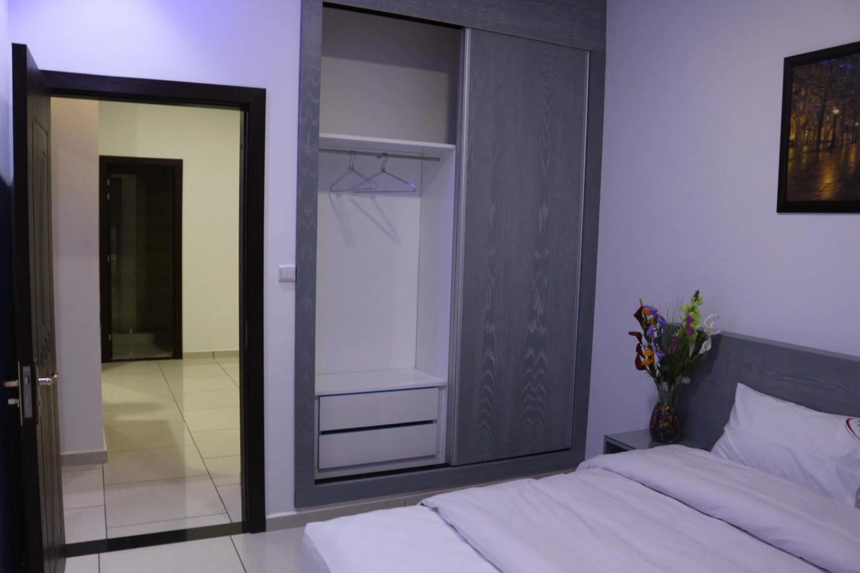 Bed in Residence Achomoukhe