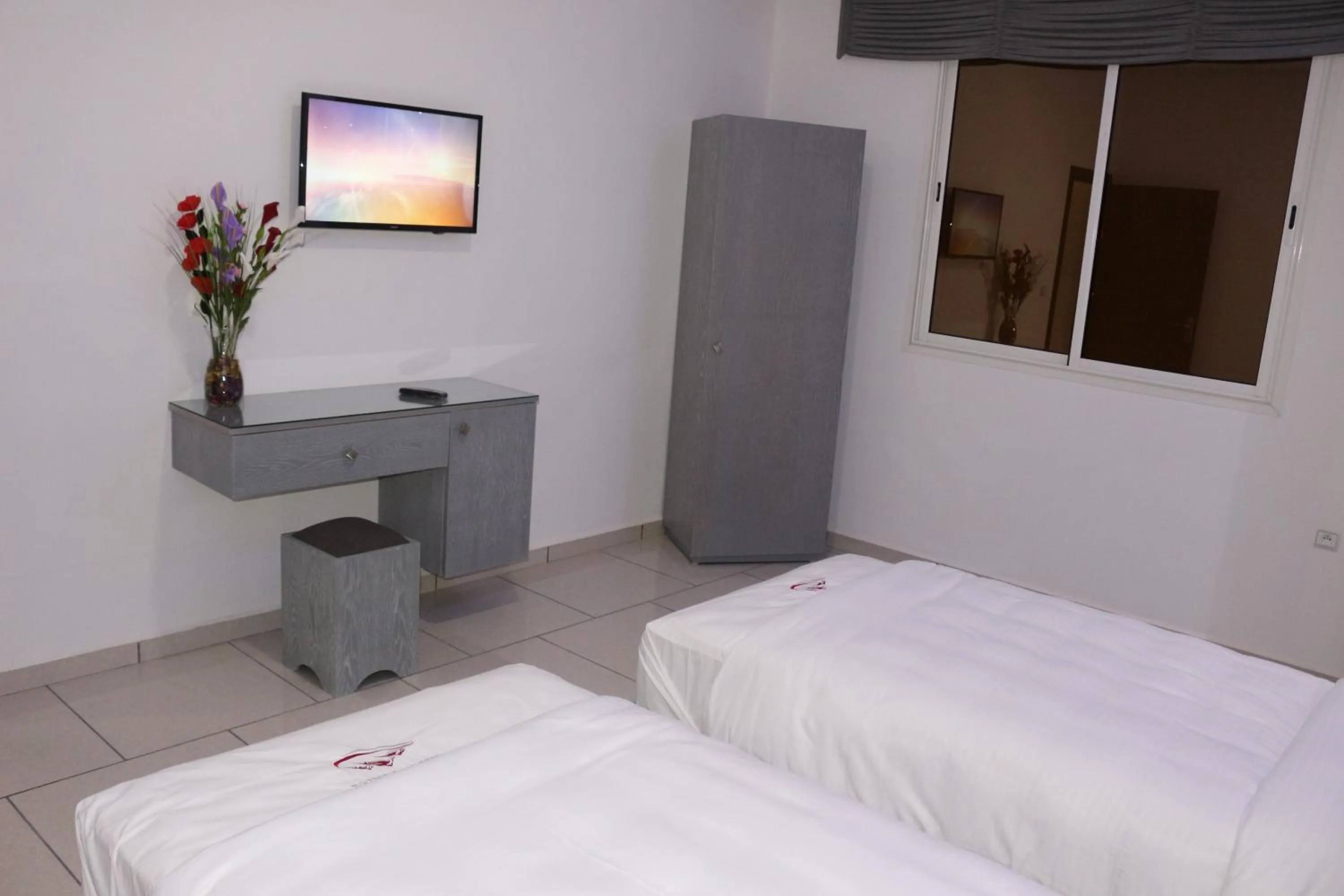 Bed in Residence Achomoukhe