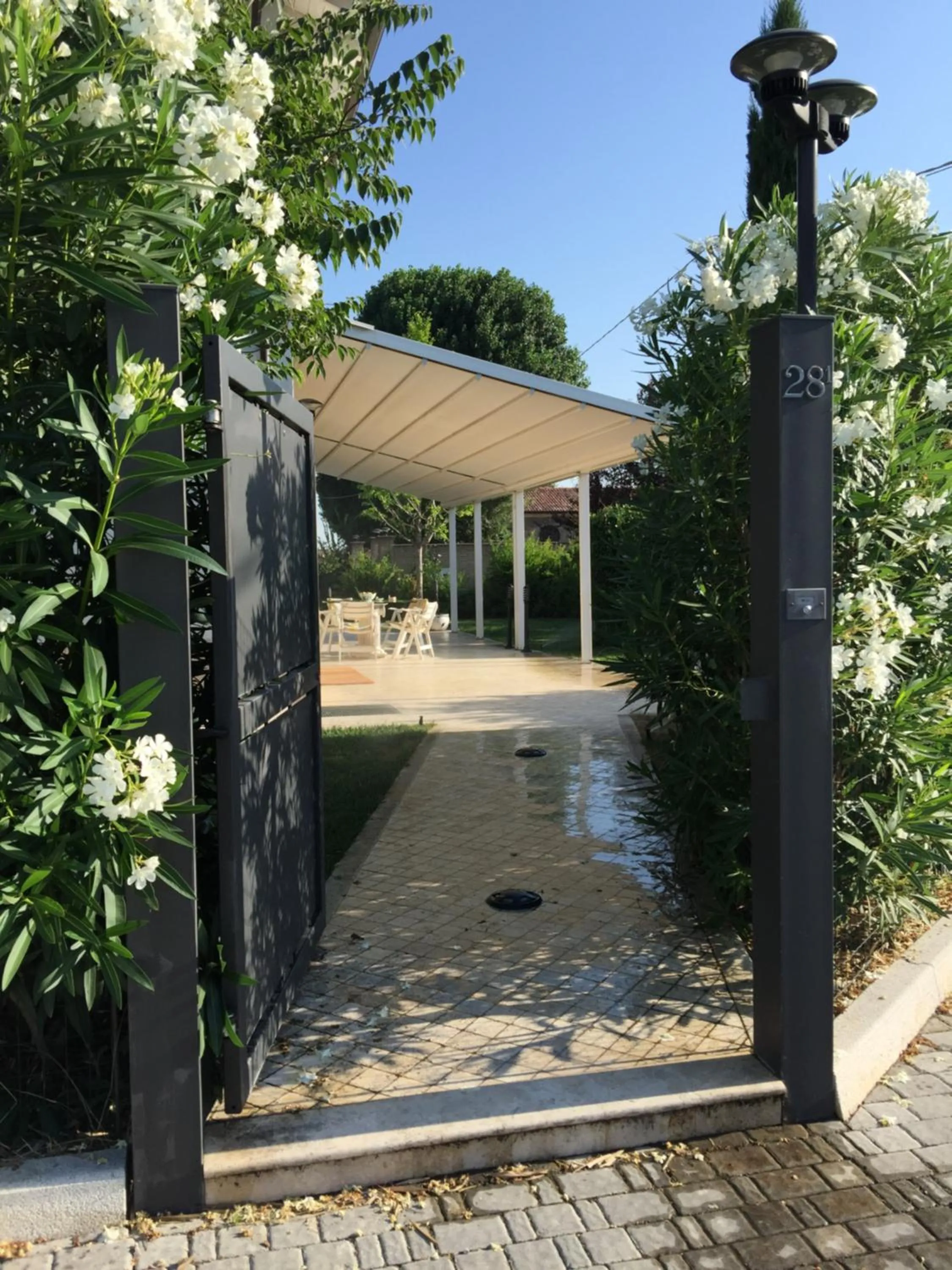 Property building in Bed & Breakfast Case Osti