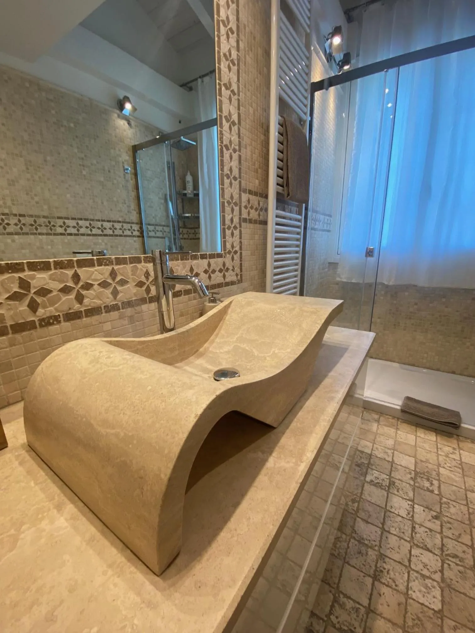 Bathroom in Bed & Breakfast Case Osti