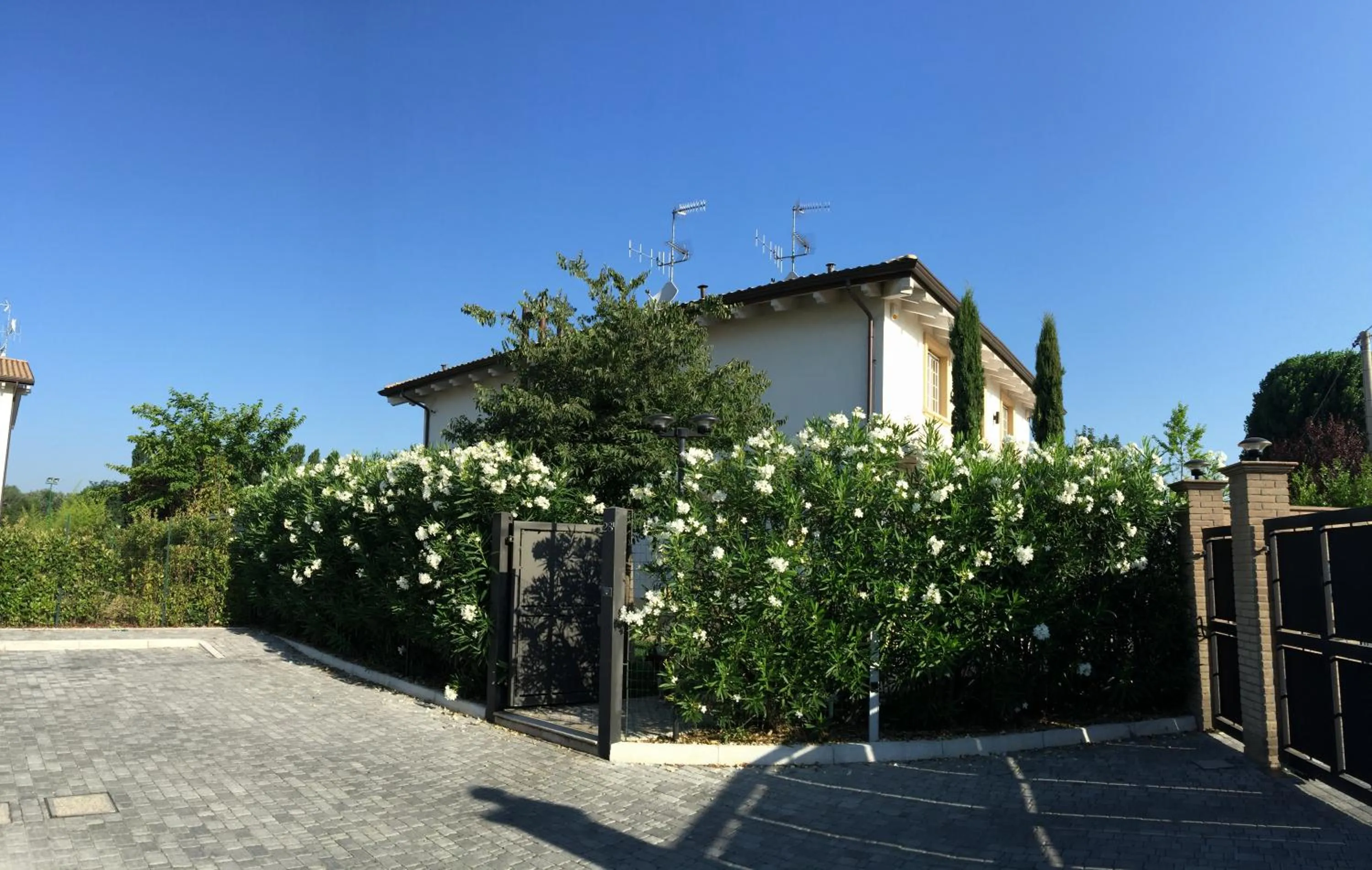 Property building in Bed & Breakfast Case Osti