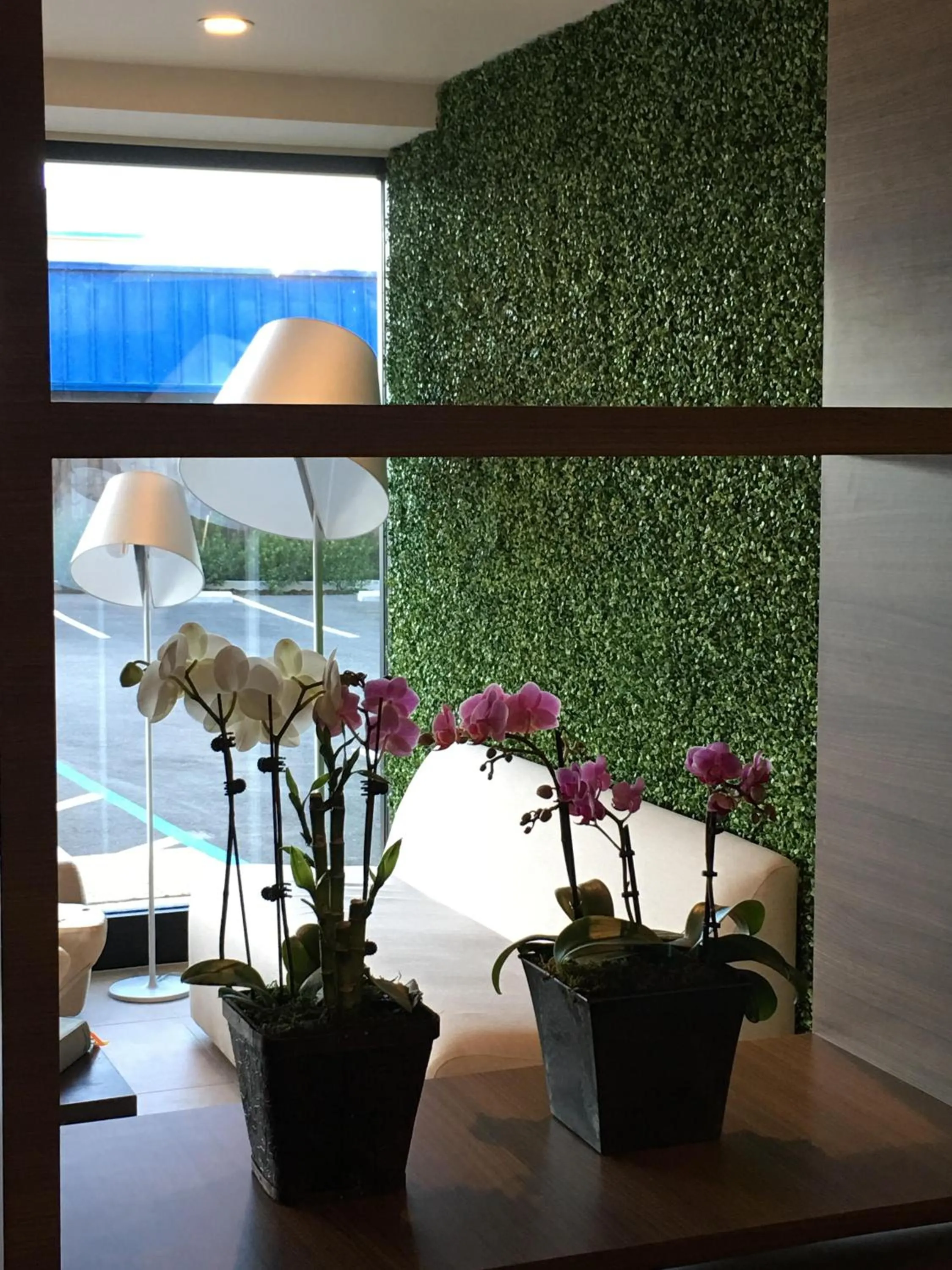 Lobby or reception in The Dylan Hotel at SFO