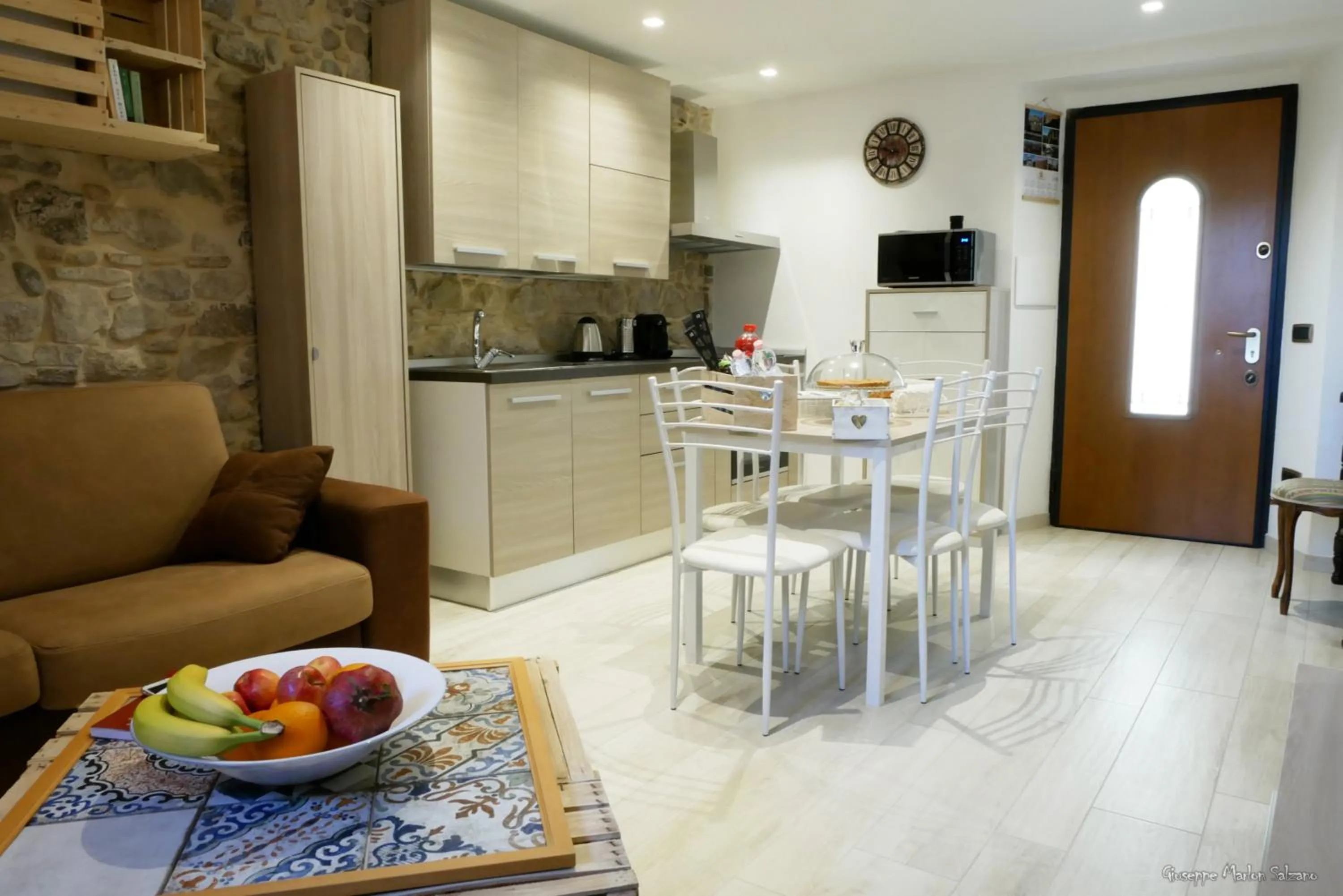 Kitchen or kitchenette in B&B AL TEATRO ROMANO