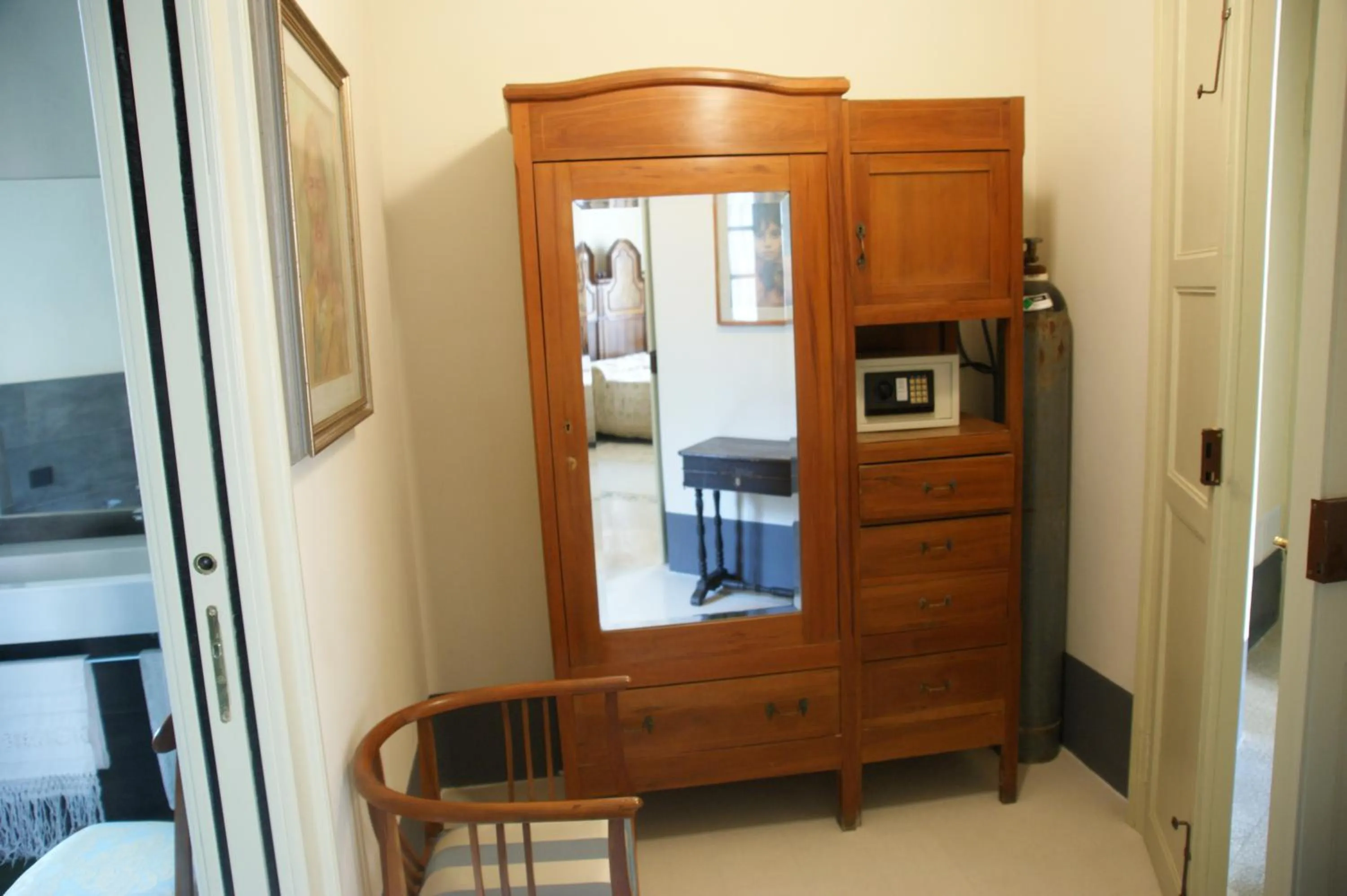 Decorative detail in Residenza d'Epoca Regina d'Arborea