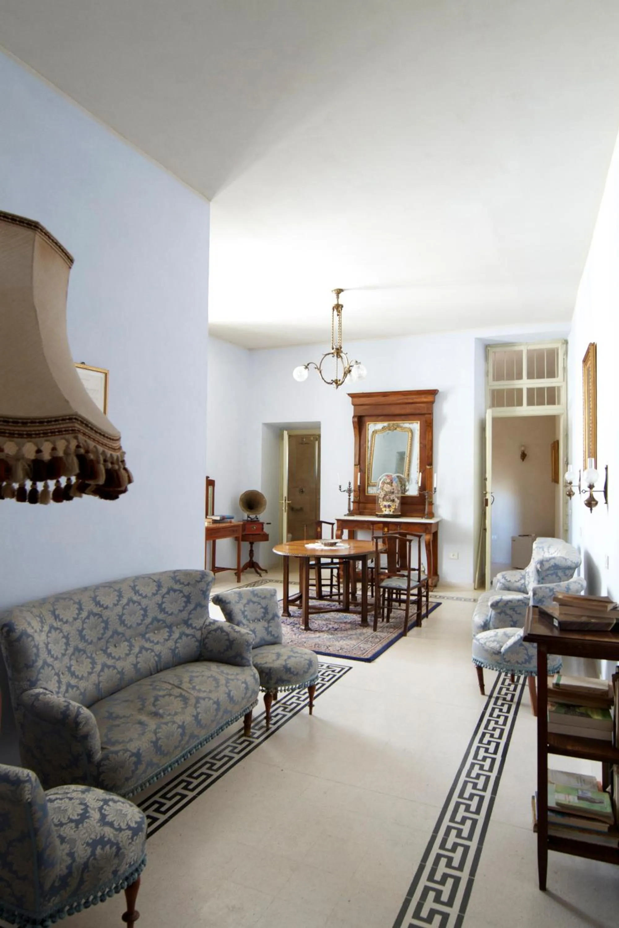 Living room in Residenza d'Epoca Regina d'Arborea